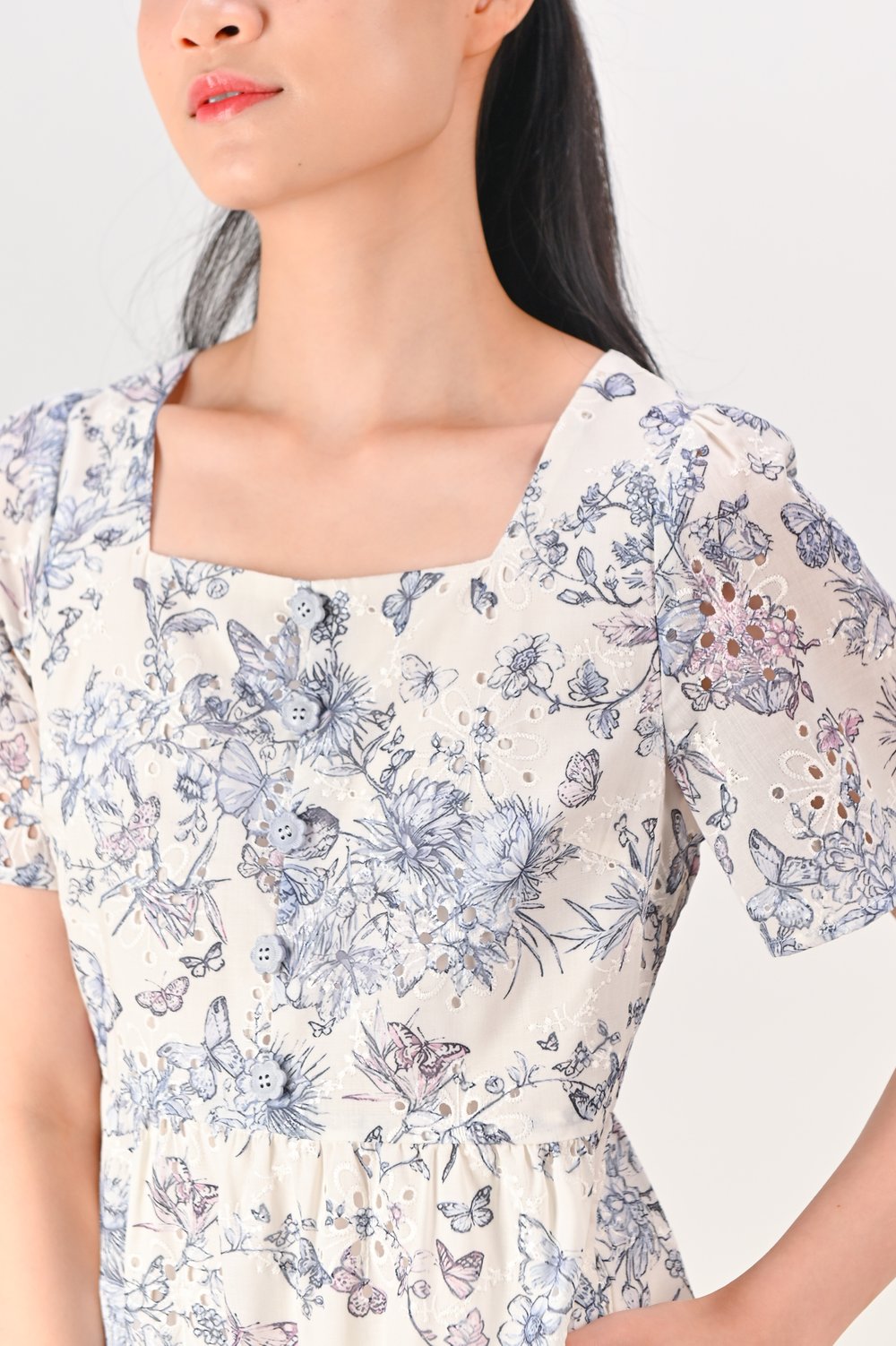 INARA BUTTERFLY BABYDOLL DRESS IN BLUE INARA BUTTERFLY BABYDOLL DRESS IN BLUE