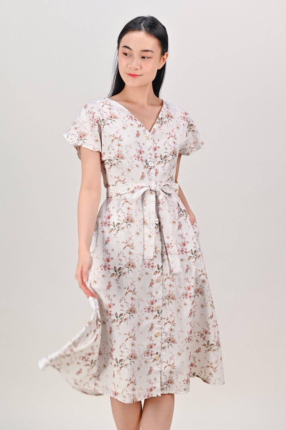 THALASSA WHITE FLORAL SLEEVED BUTTON DRESS THALASSA WHITE FLORAL SLEEVED BUTTON DRESS