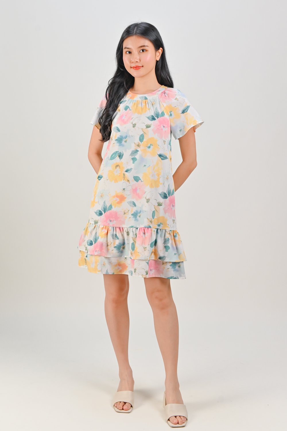 VESPER ROUND-NECK FLOUNCE DRESS IN FLORAL VESPER ROUND-NECK FLOUNCE DRESS IN FLORAL