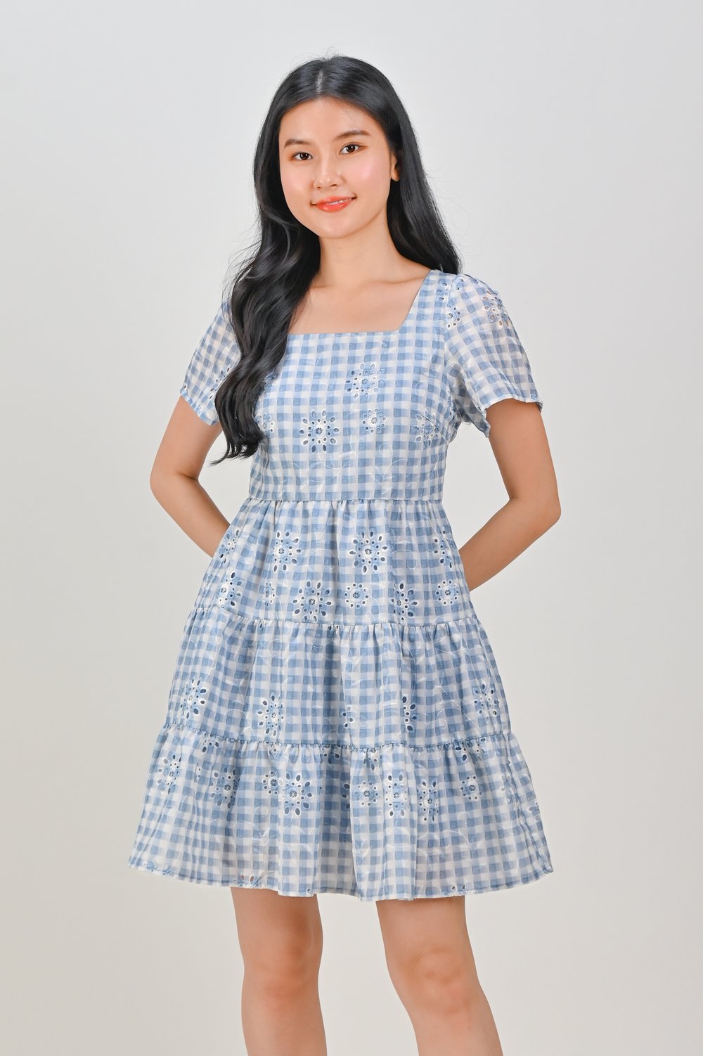 SHIZUKU GINGHAM EYELET BABYDOLL DRESS IN BLUE SHIZUKU GINGHAM EYELET BABYDOLL DRESS IN BLUE