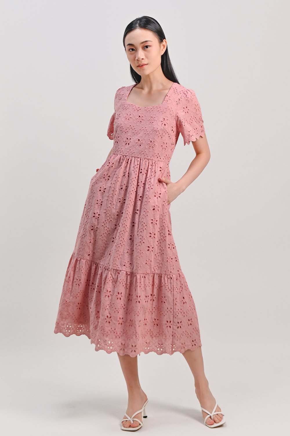 NARINA EYELET SLEEVED MIDI DRESS IN PINK
