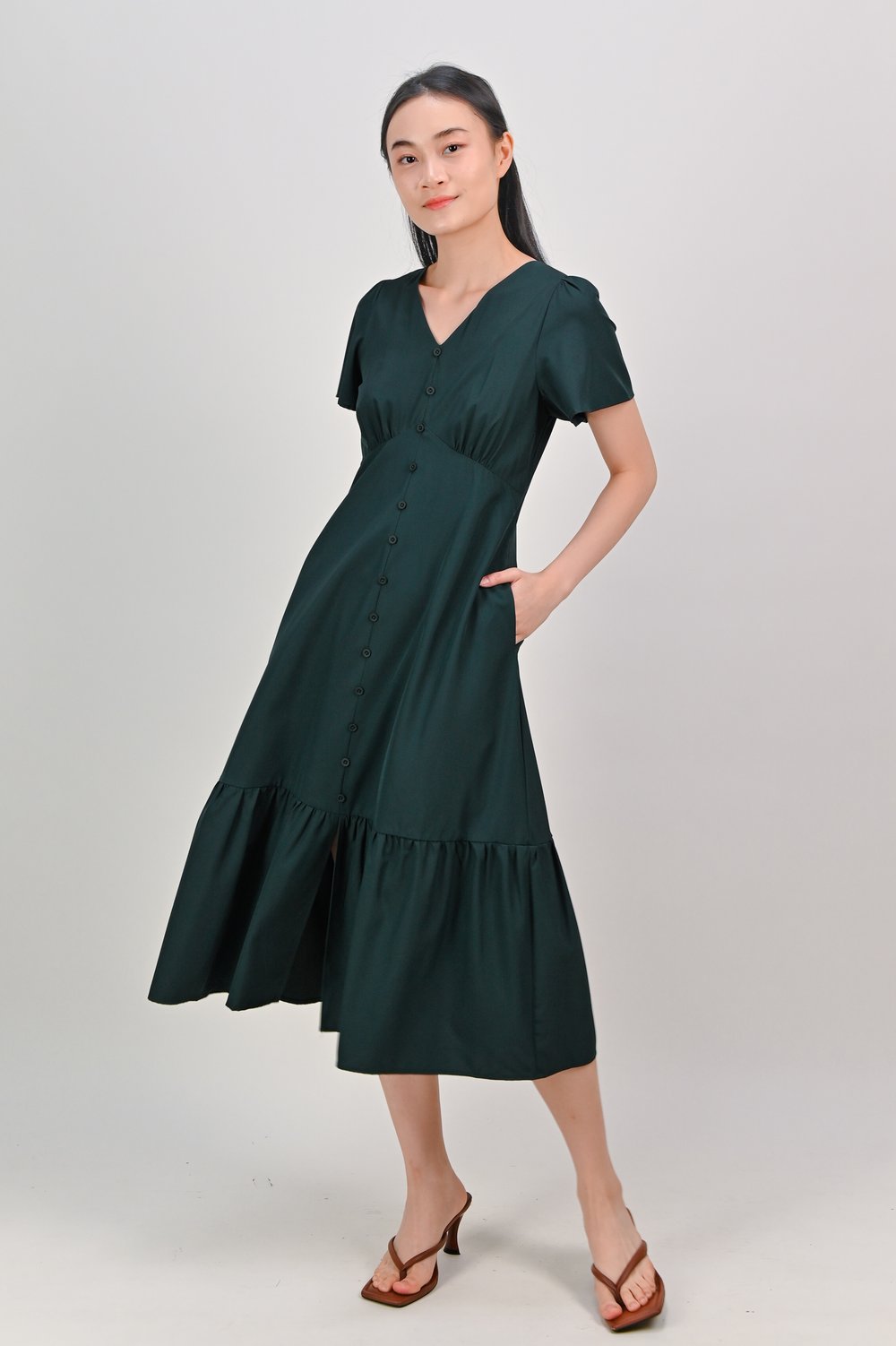 BYRNE SLEEVED BUTTON MIDI DRESS IN FOREST
