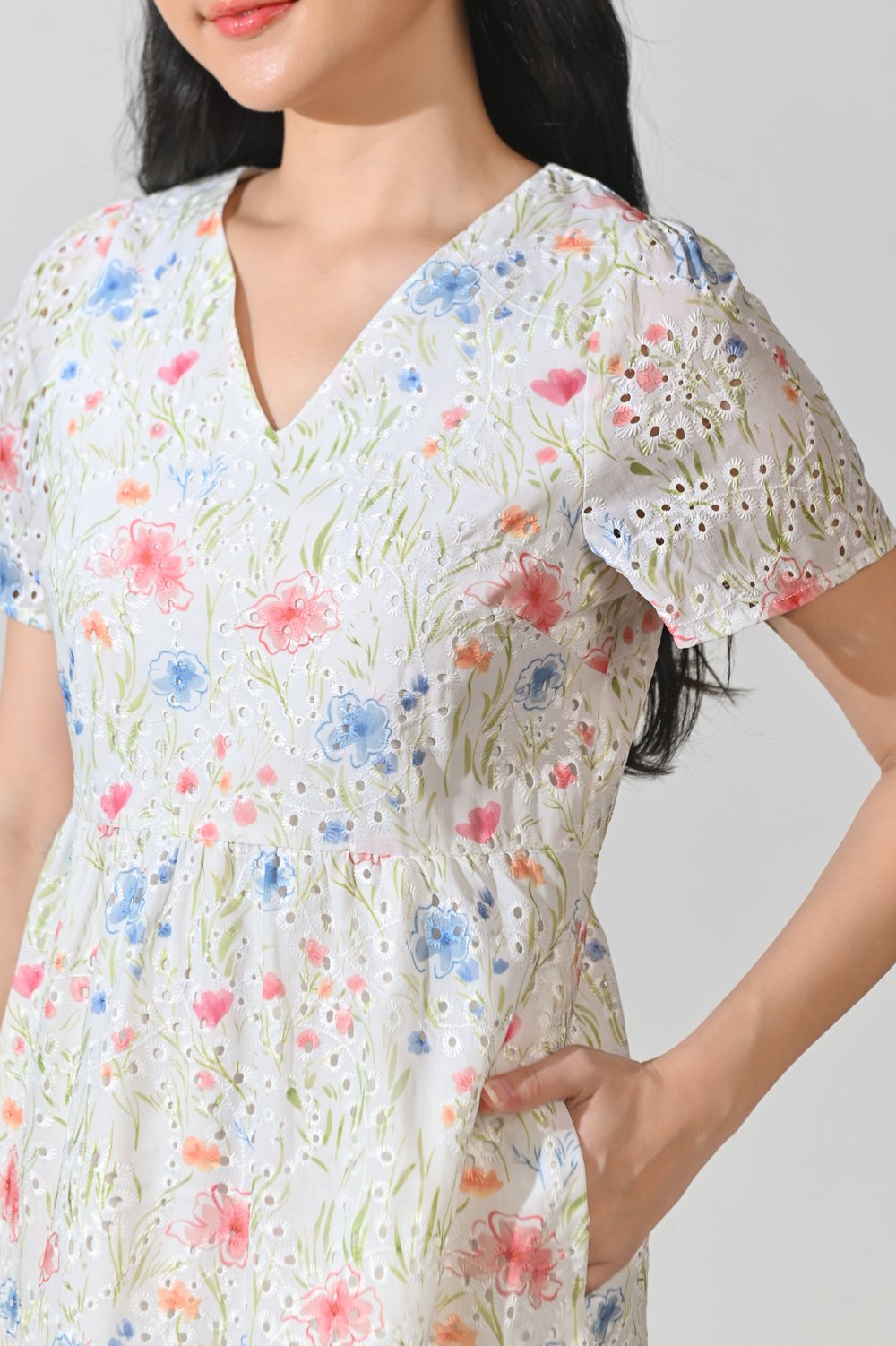 PELMA FLORAL EYELET FLOUNCE DRESS PELMA FLORAL EYELET FLOUNCE DRESS
