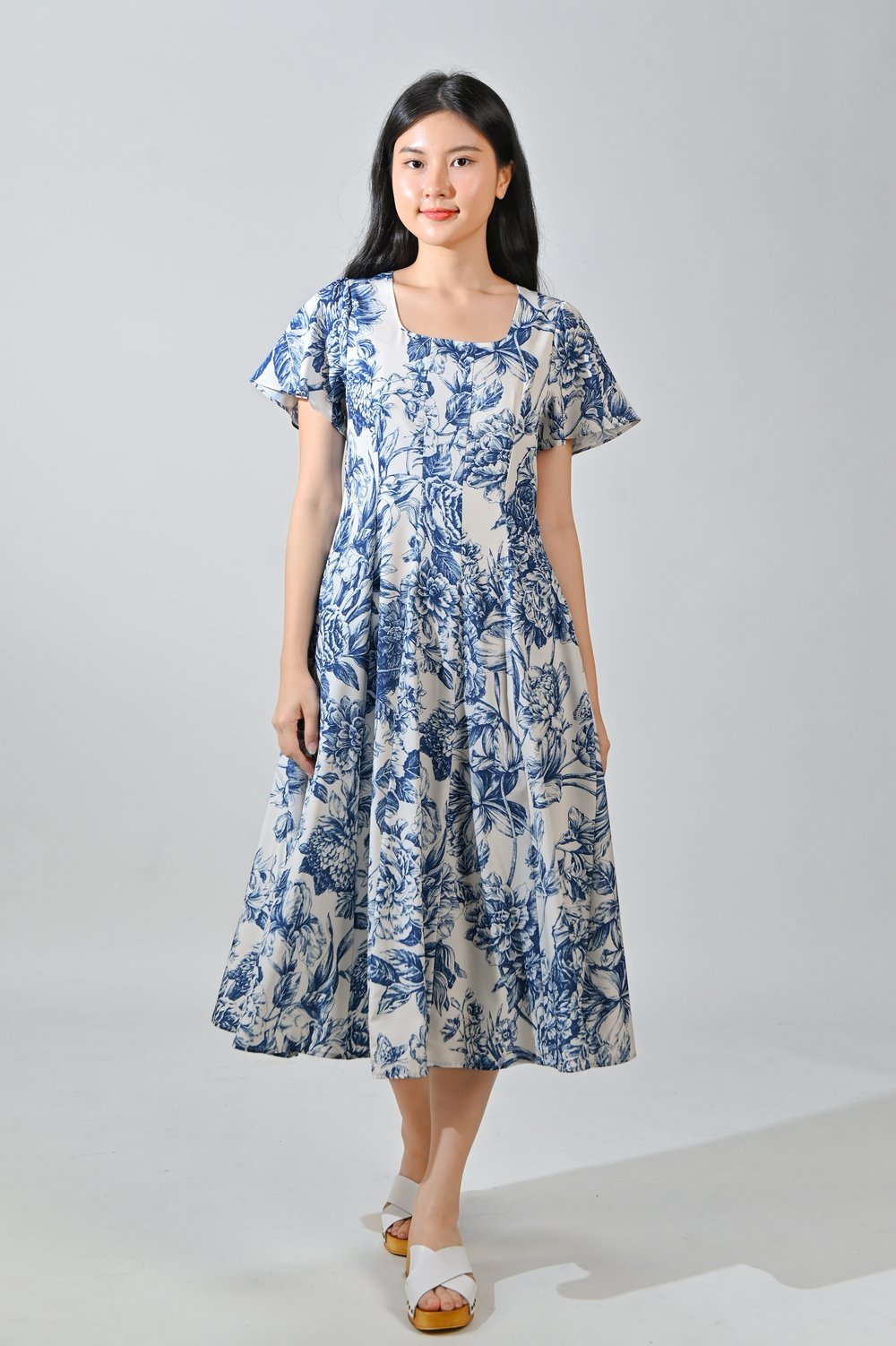 WISTERIA PORCELAIN SLEEVED PANELLED MIDI DRESS WISTERIA PORCELAIN SLEEVED PANELLED MIDI DRESS