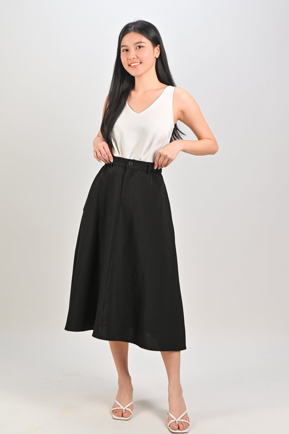KIFFY BLACK ELASTIC-WAIST SKIRT