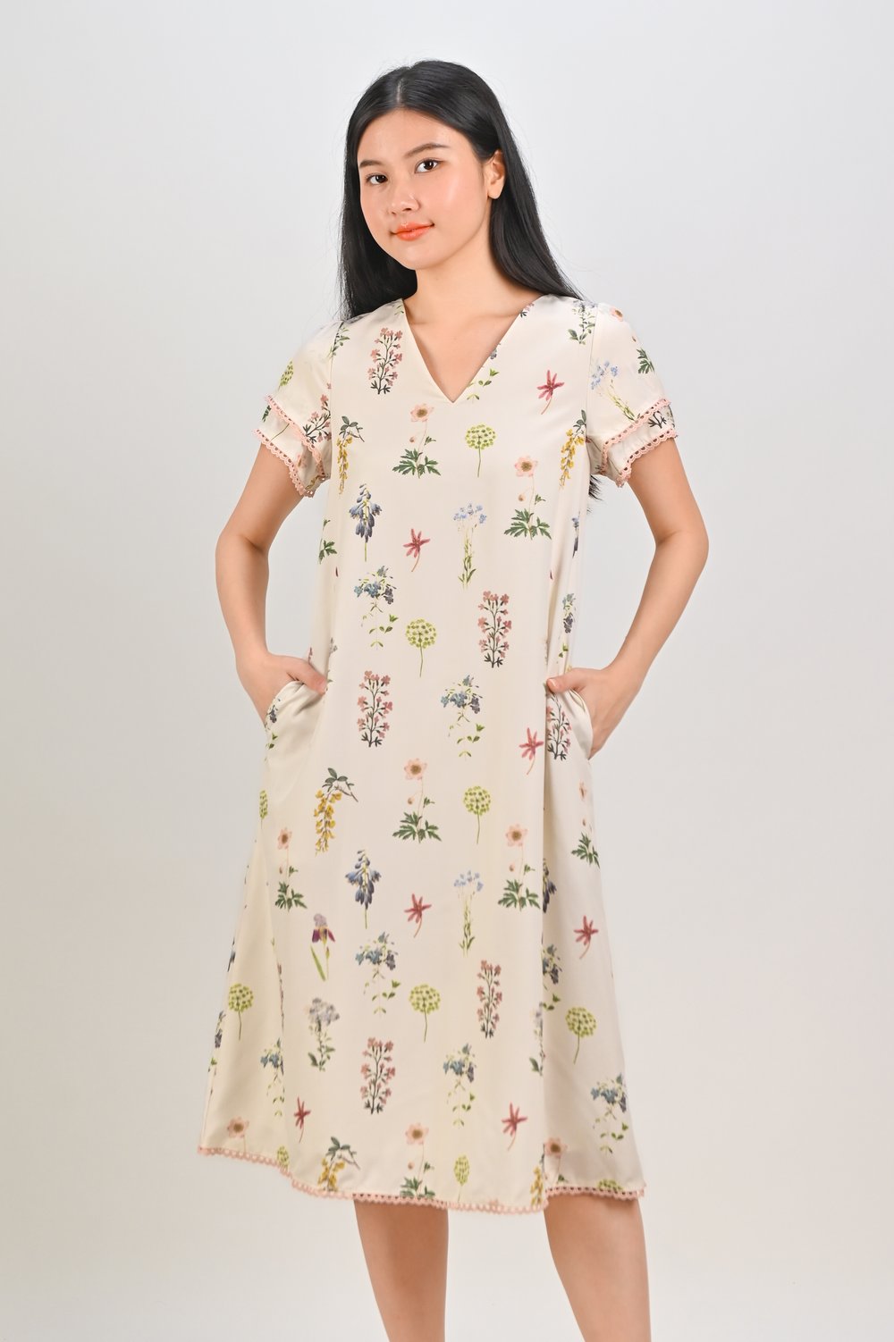 VEDA CREAM FLORAL LAYERED-SLEEVES DRESS VEDA CREAM FLORAL LAYERED-SLEEVES DRESS