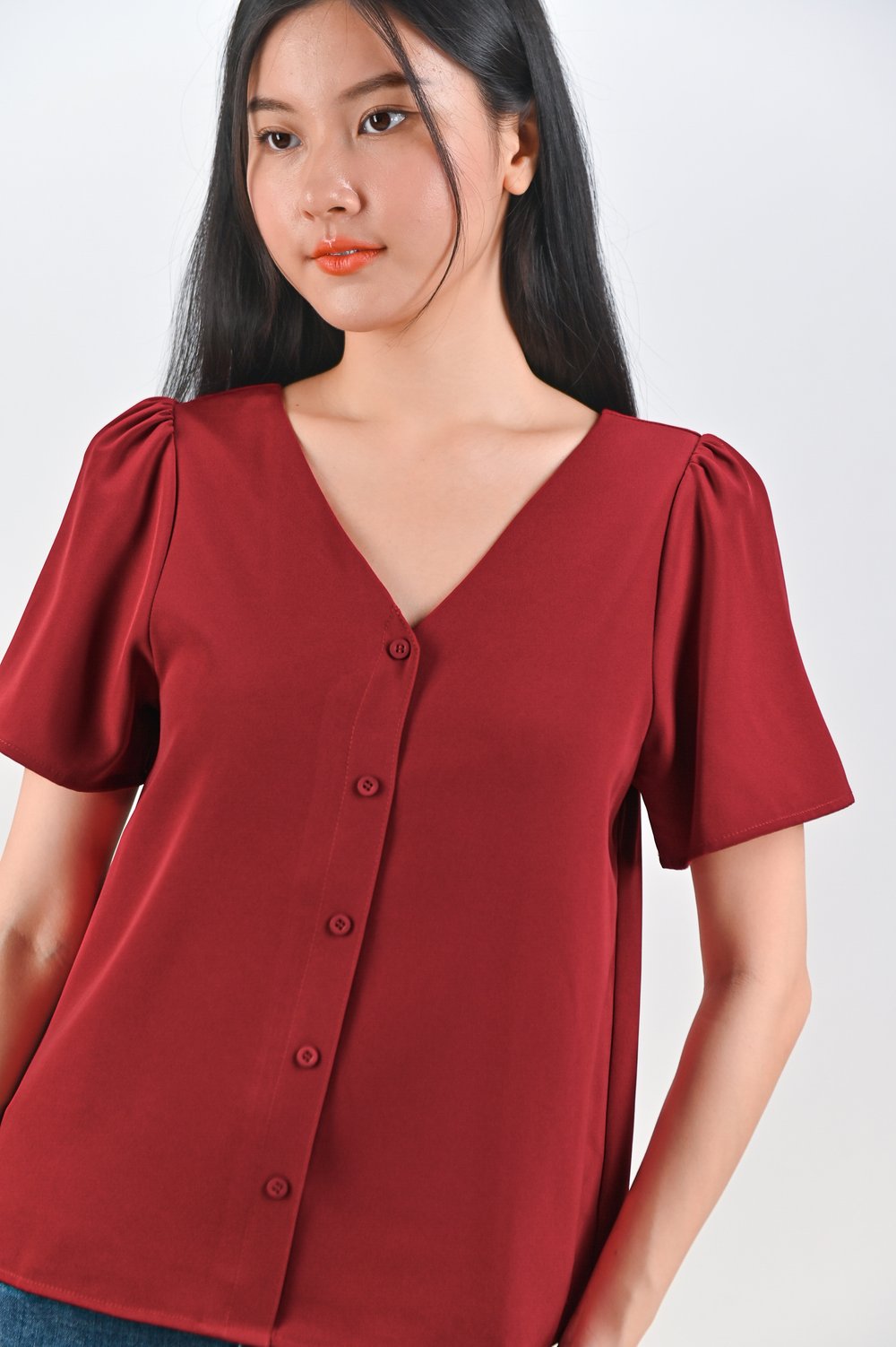 ASHA SLEEVED BUTTON TOP IN RED