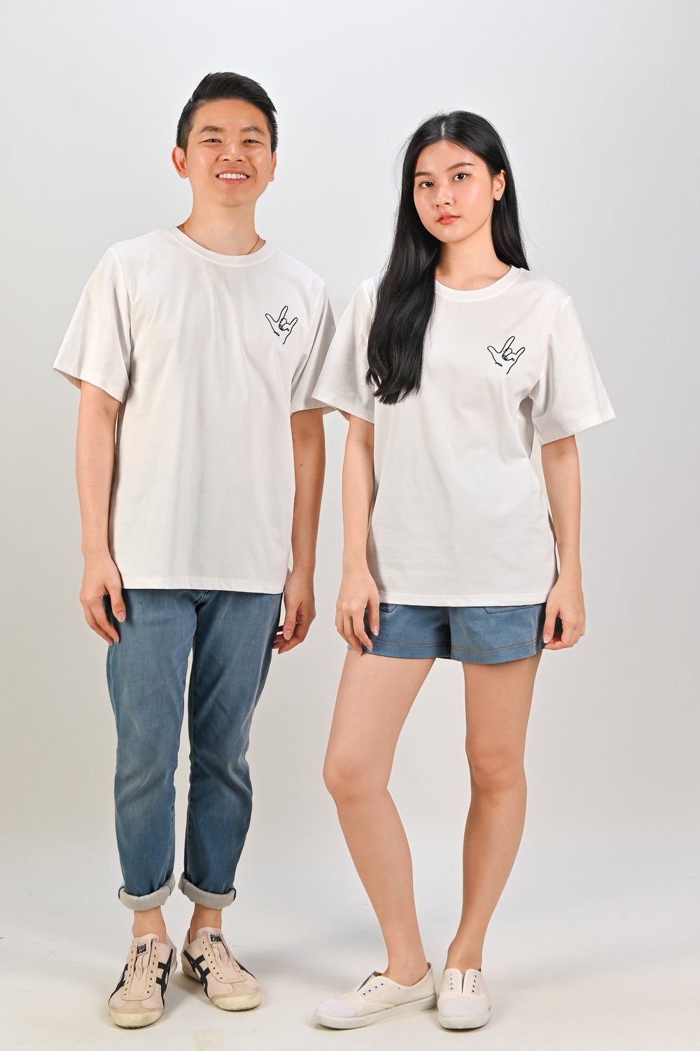 EXTRA-AWE-DINARY WHITE UNISEX TEE EXTRA-AWE-DINARY WHITE UNISEX TEE