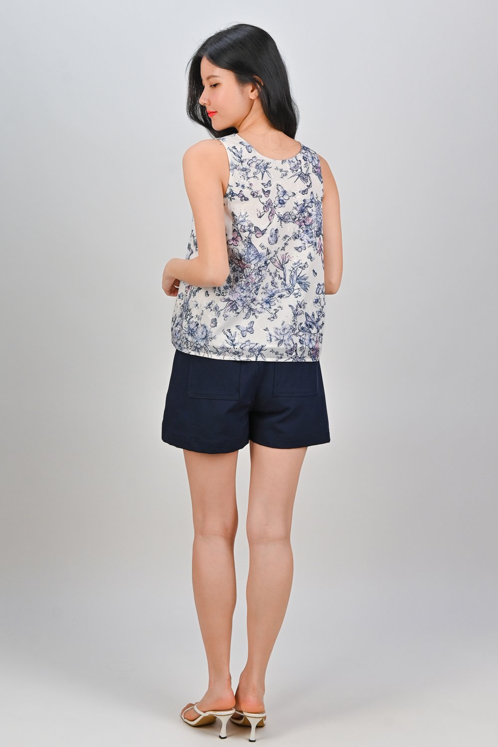 HARI BUTTERFLY TWO-WAY TOP IN BLUE HARI BUTTERFLY TWO-WAY TOP IN BLUE