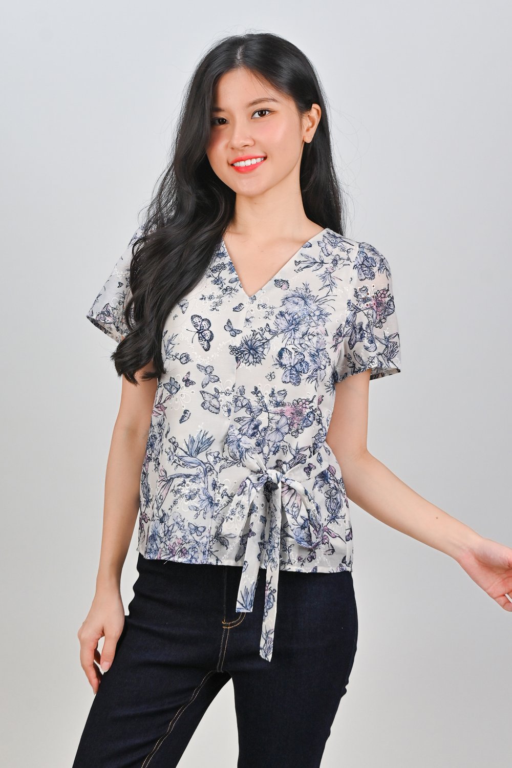ROSHNI BUTTERFLY TIE-SASH TOP IN BLUE ROSHNI BUTTERFLY TIE-SASH TOP IN BLUE