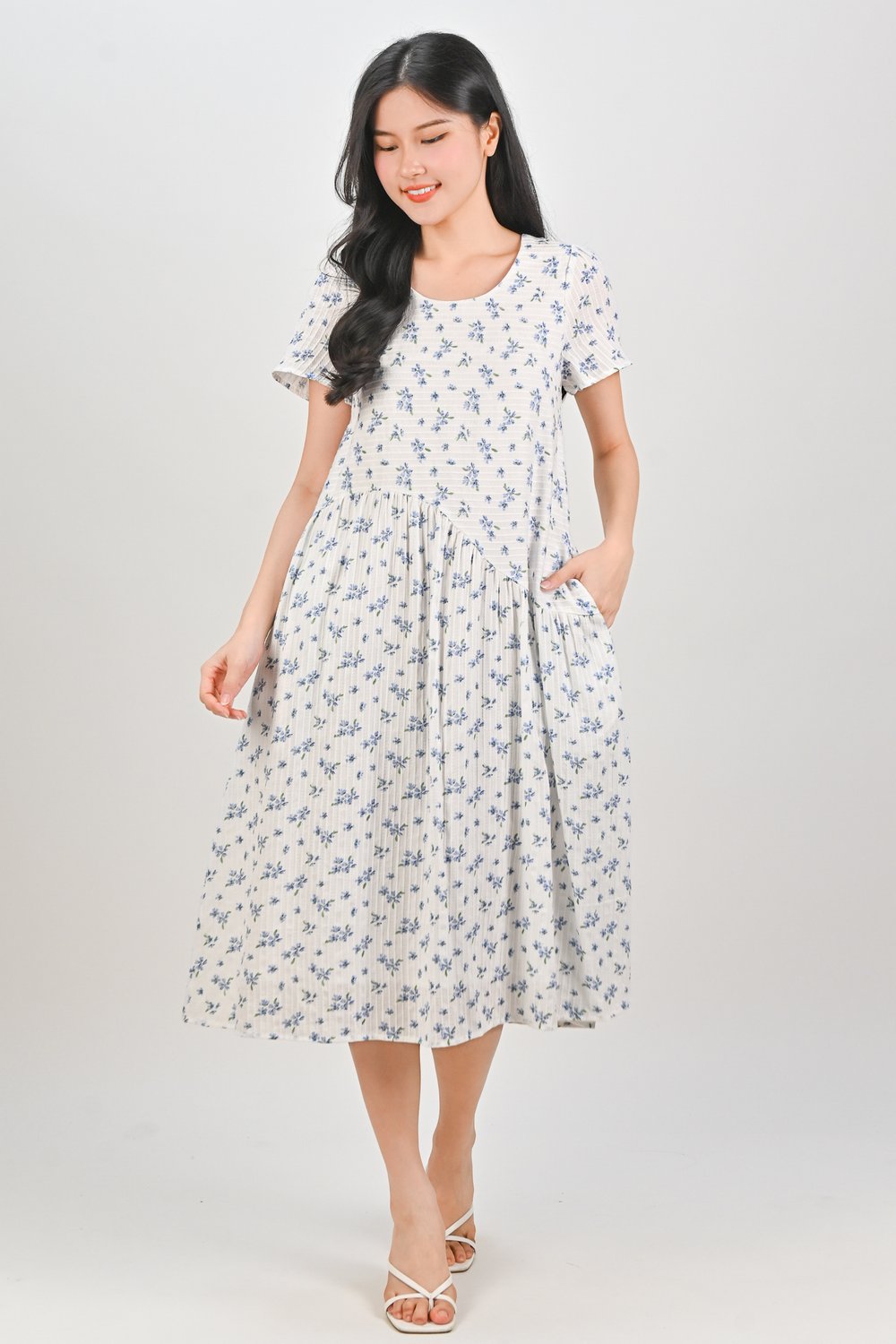 KATARA BLUE FLORAL SLEEVED CURVED-DROPWAIST DRESS KATARA BLUE FLORAL SLEEVED CURVED-DROPWAIST DRESS