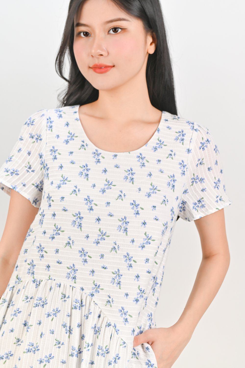 KATARA BLUE FLORAL SLEEVED CURVED-DROPWAIST DRESS KATARA BLUE FLORAL SLEEVED CURVED-DROPWAIST DRESS
