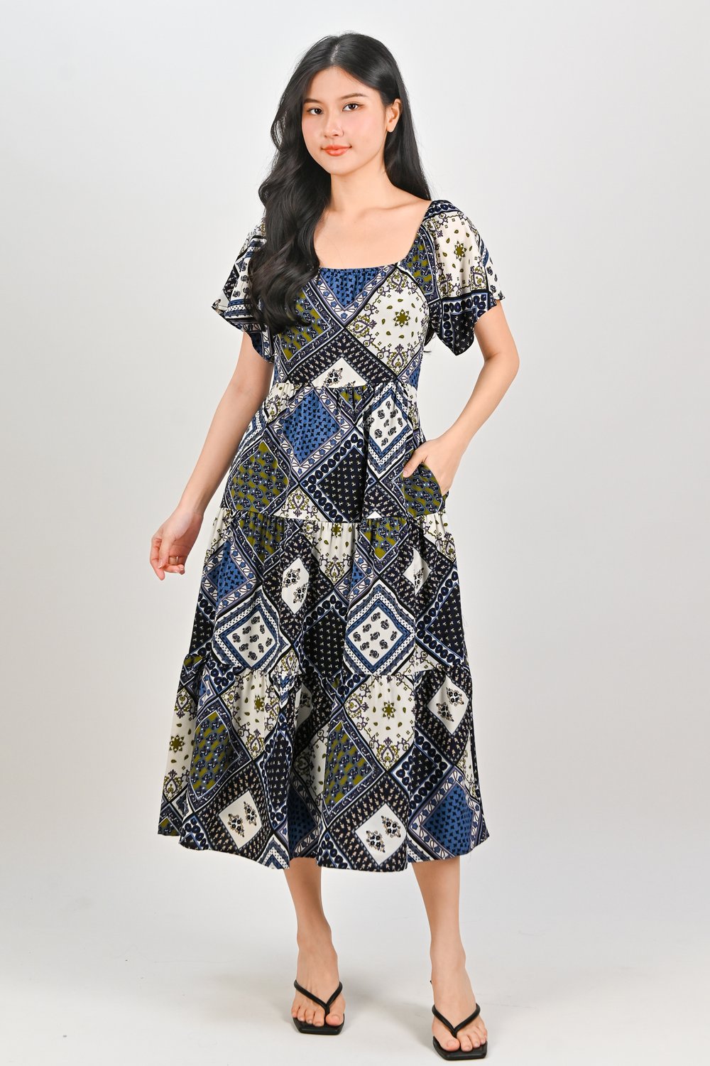 NABI SCOOP-NECK TIERED DRESS IN BLUE PATCHWORK NABI SCOOP-NECK TIERED DRESS IN BLUE PATCHWORK