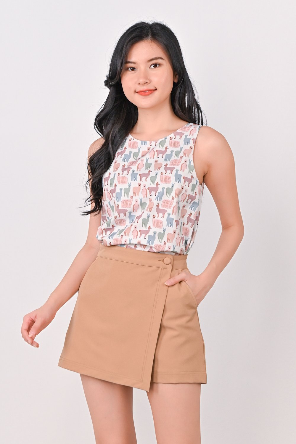 ⁠⁠PASTEL LLAMA TWO-WAY TOP