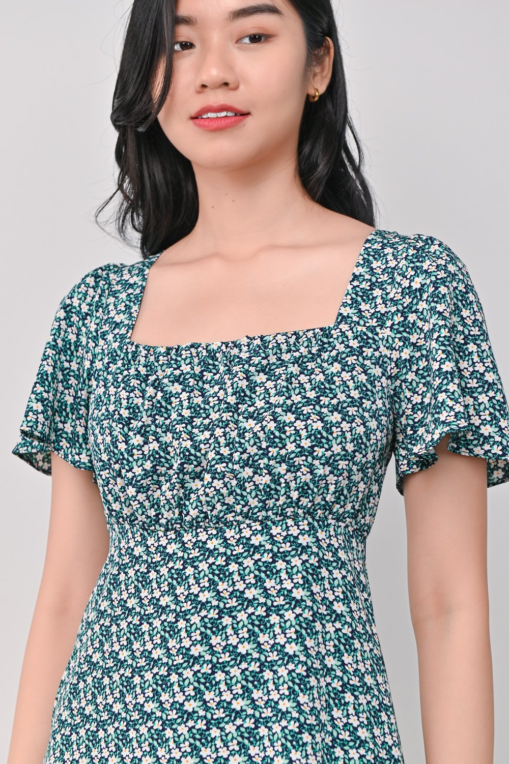 LYRENE FLORAL DRESS-ROMPER IN NAVY LYRENE FLORAL DRESS-ROMPER IN NAVY