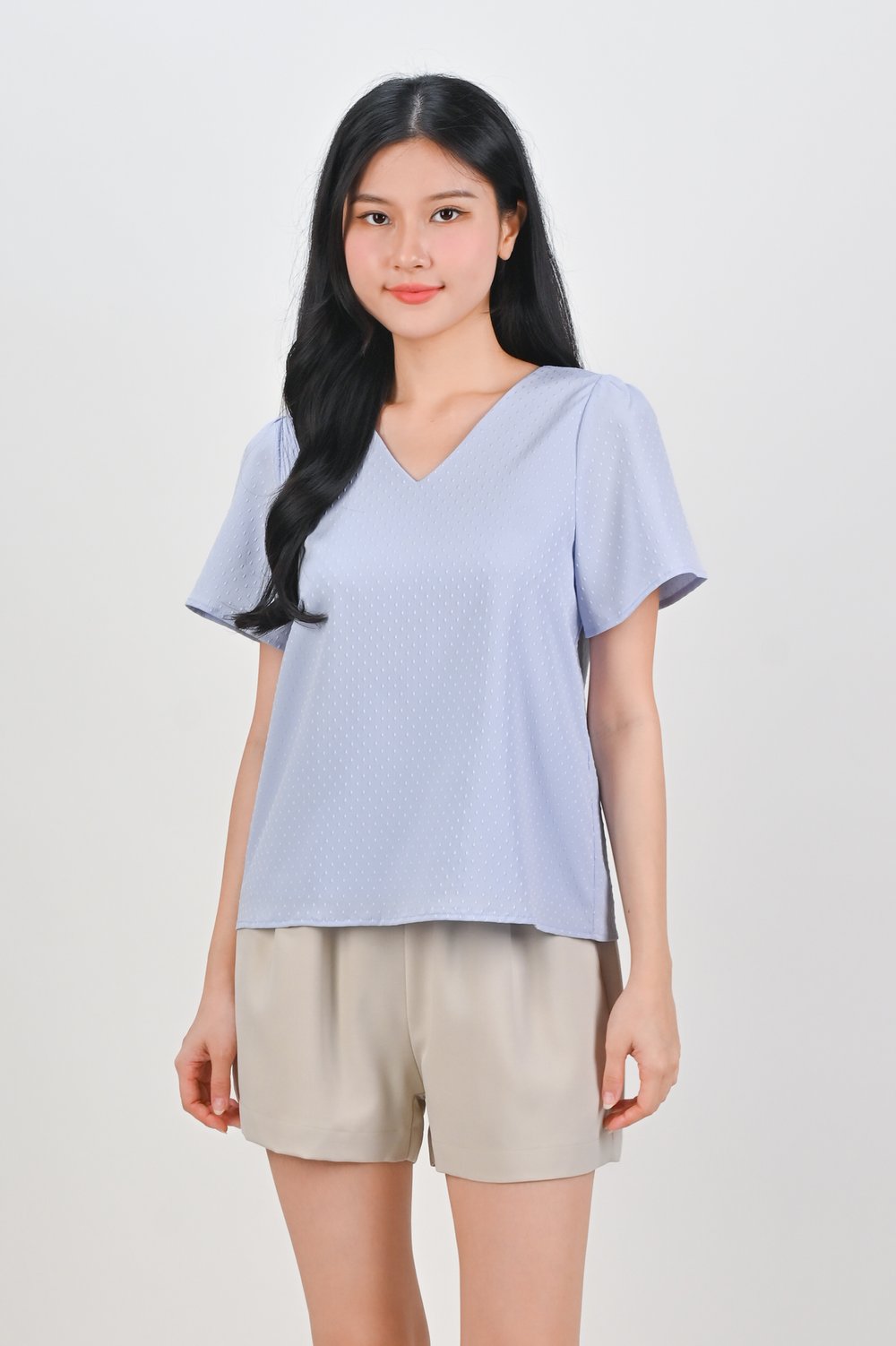 CIELA DOTTY SLEEVED TOP IN ICE CIELA DOTTY SLEEVED TOP IN ICE