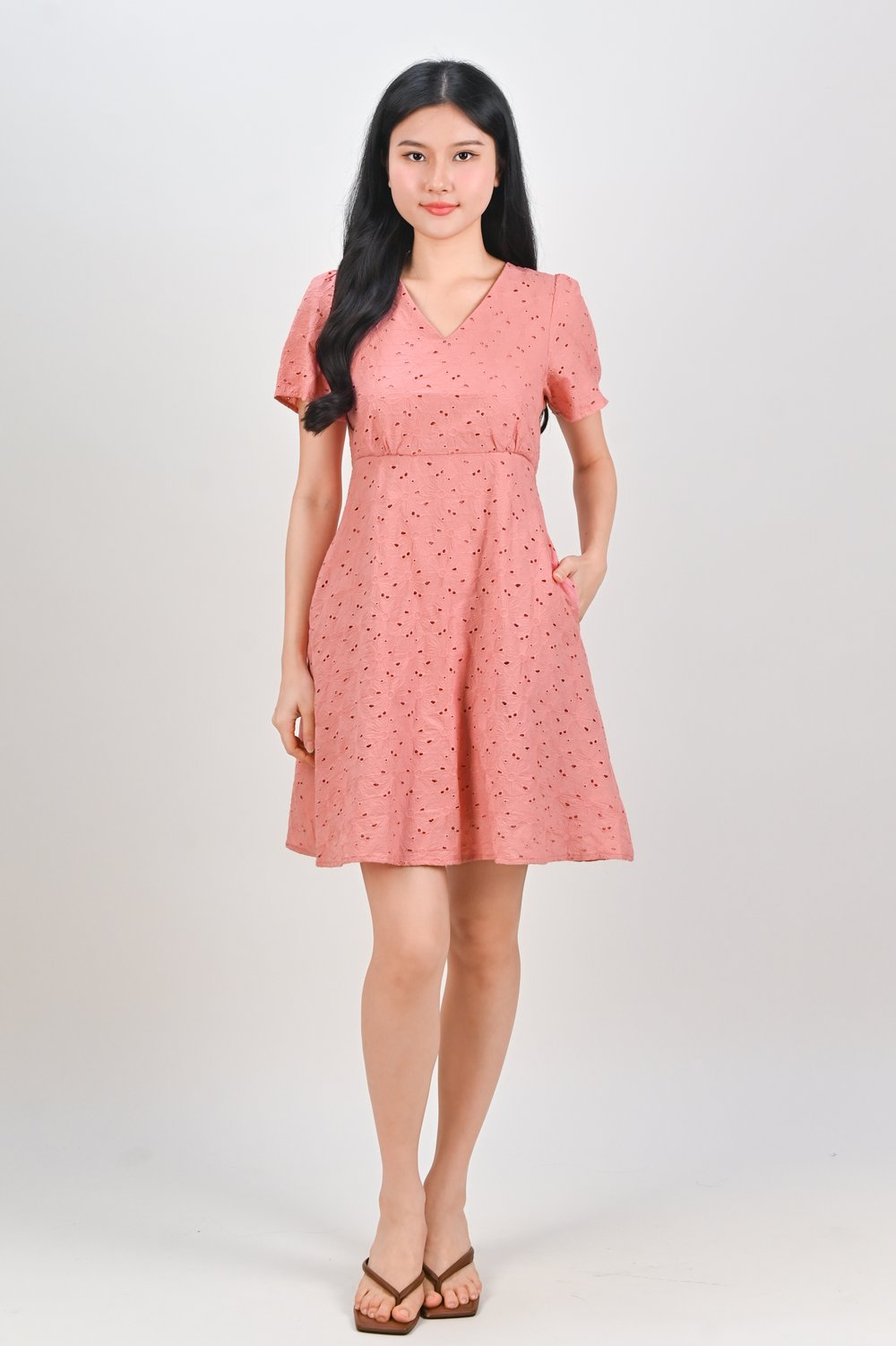 WYUNA EYELET HIGH-WAIST SHORT DRESS IN SALMON WYUNA EYELET HIGH-WAIST SHORT DRESS IN SALMON