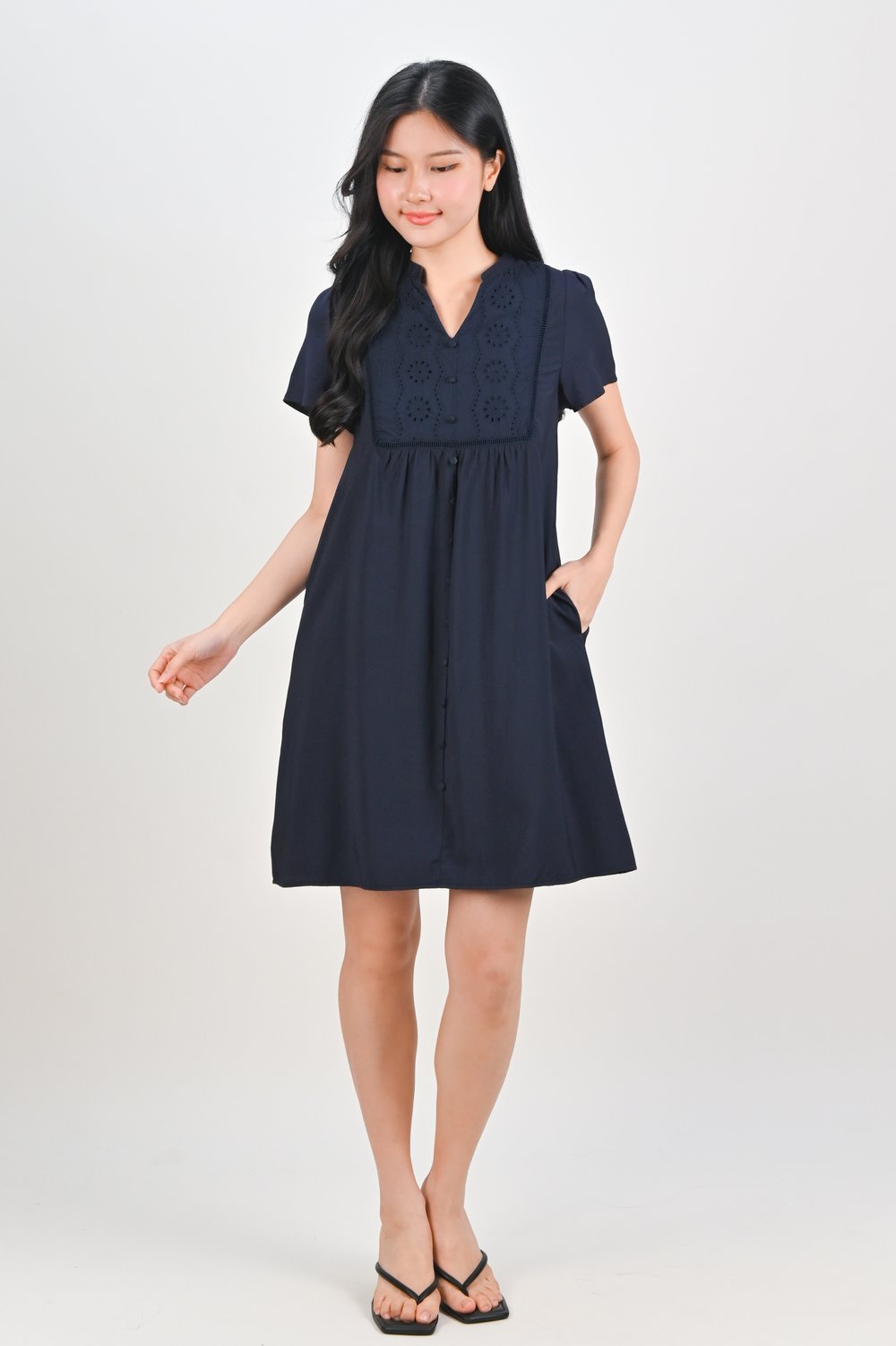 MIREYA EYELET-INSERT SLEEVED DRESS IN NAVY MIREYA EYELET-INSERT SLEEVED DRESS IN NAVY