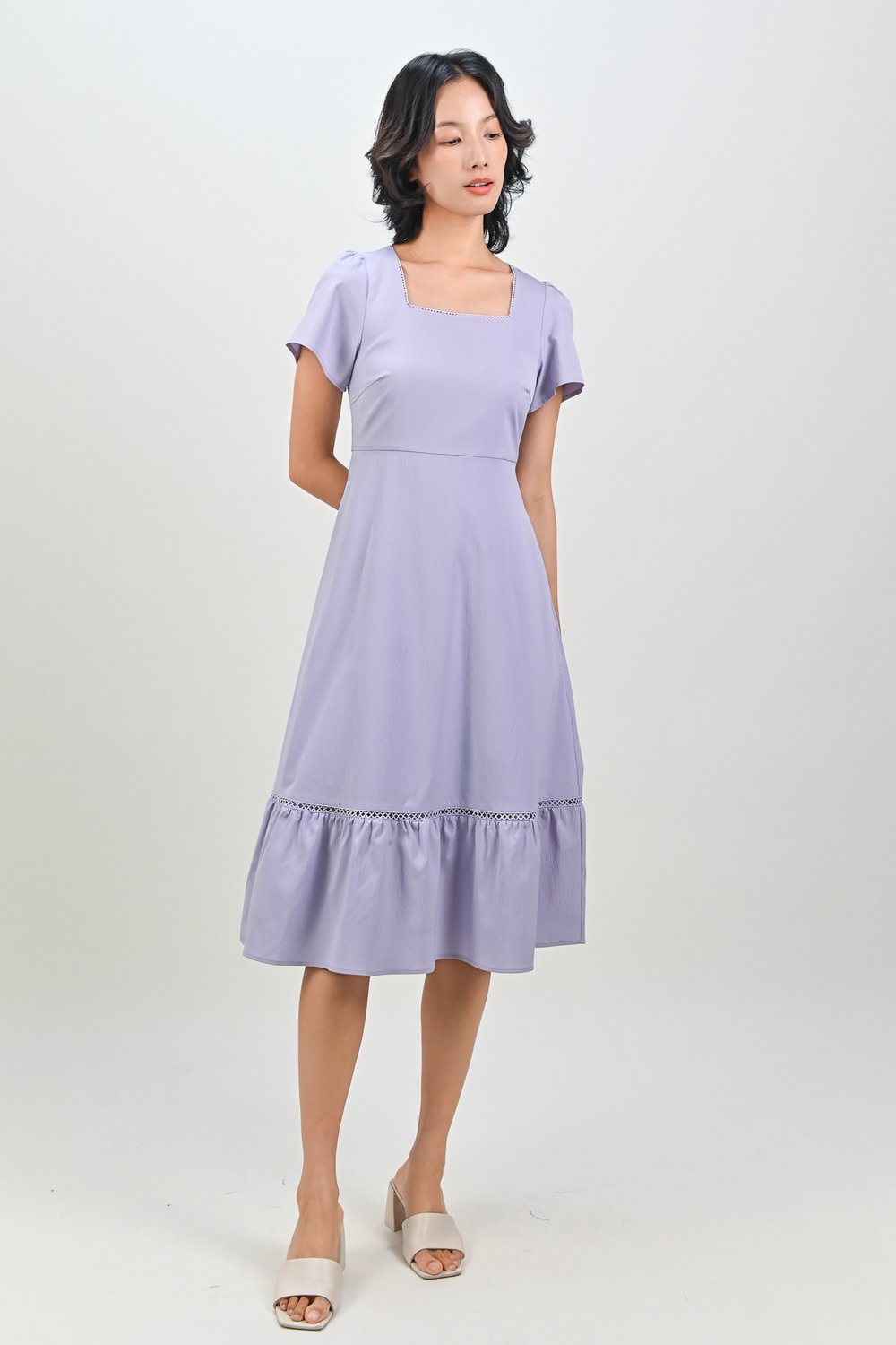 JYNDAL SQUARE-NECK LACE-TRIM DRESS IN LILAC JYNDAL SQUARE-NECK LACE-TRIM DRESS IN LILAC