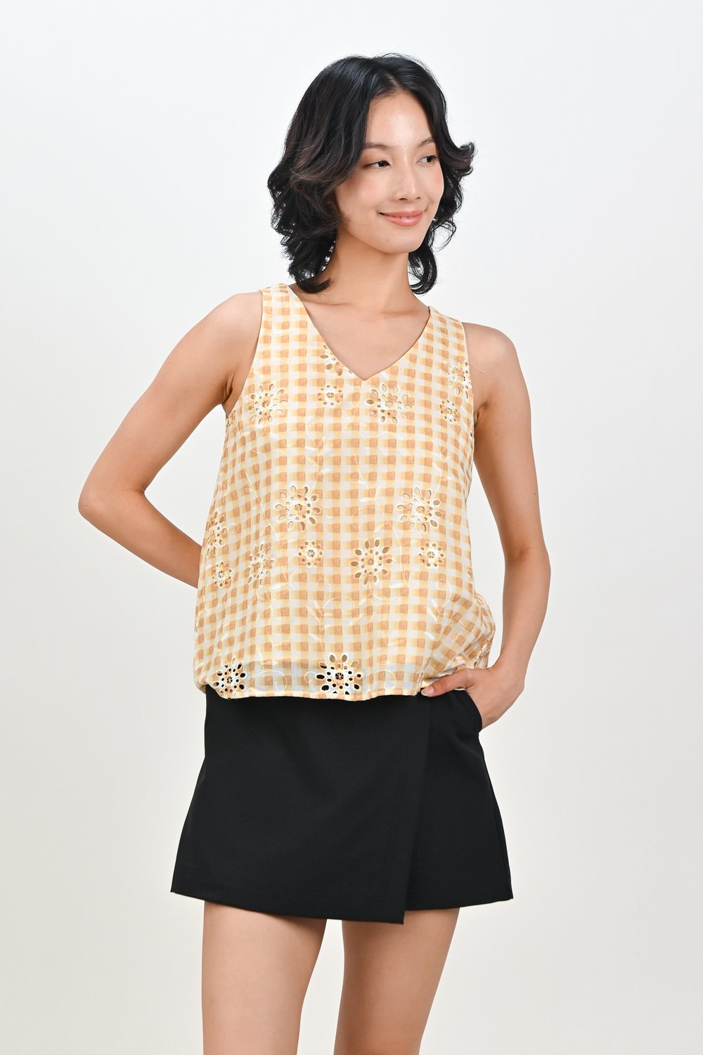 KIRALII GINGHAM EYELET TWO-WAY TOP IN YELLOW KIRALII GINGHAM EYELET TWO-WAY TOP IN YELLOW
