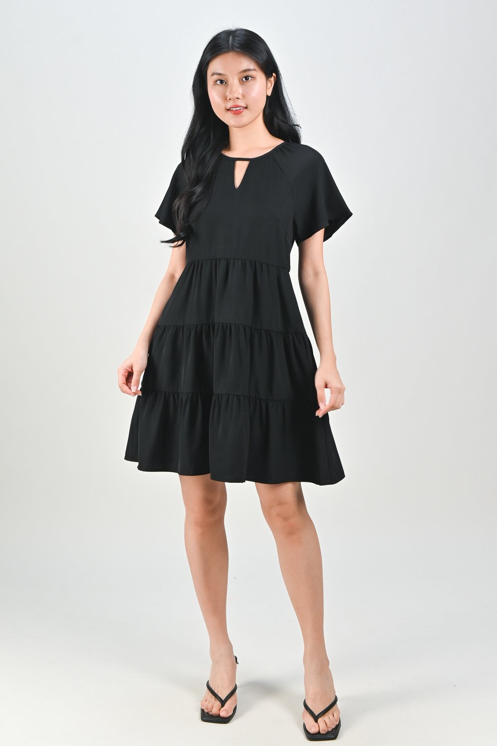 BONNA SLEEVED KEYHOLE TIERED DRESS IN BLACK