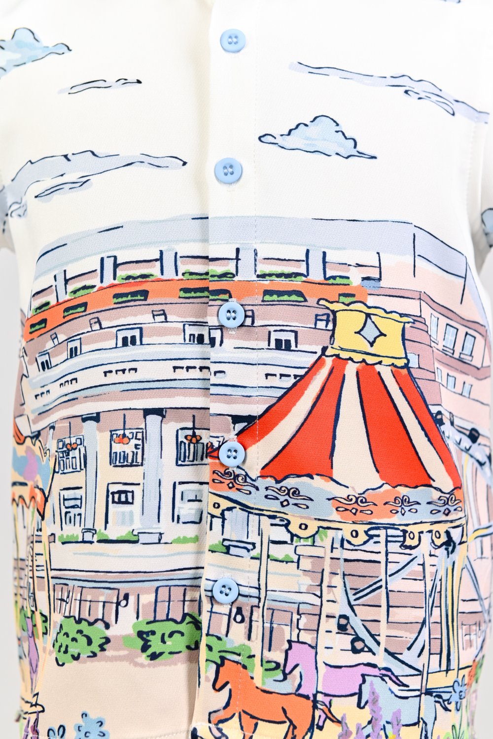 COLONIAL COURTYARD KIDS’ SHIRT