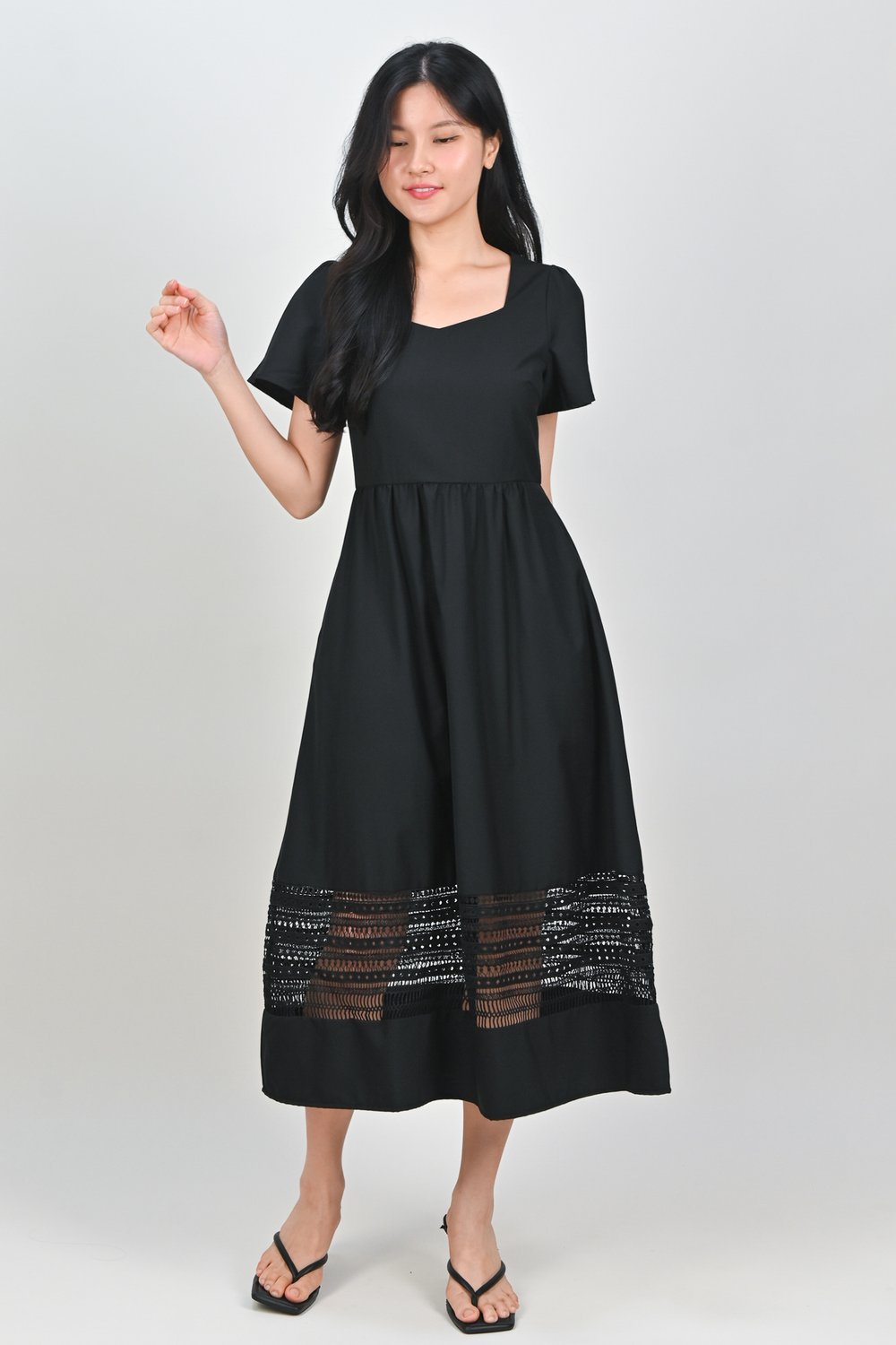 INEZ LACE-INSERT SLEEVED MIDI DRESS IN BLACK