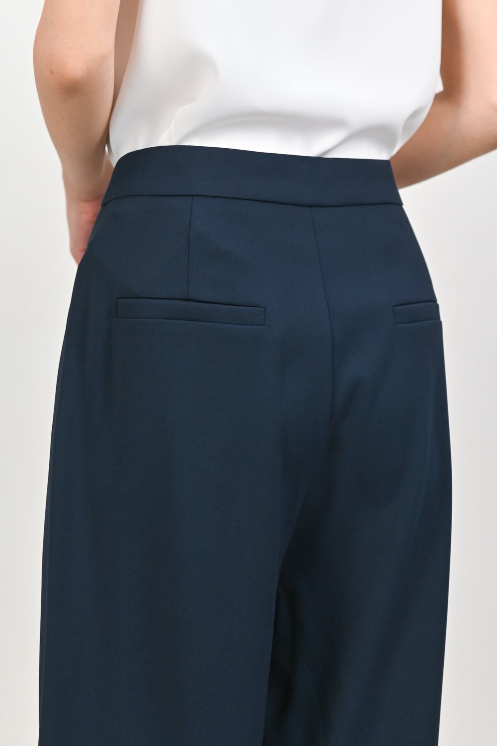 LYNN PANTS IN NAVY