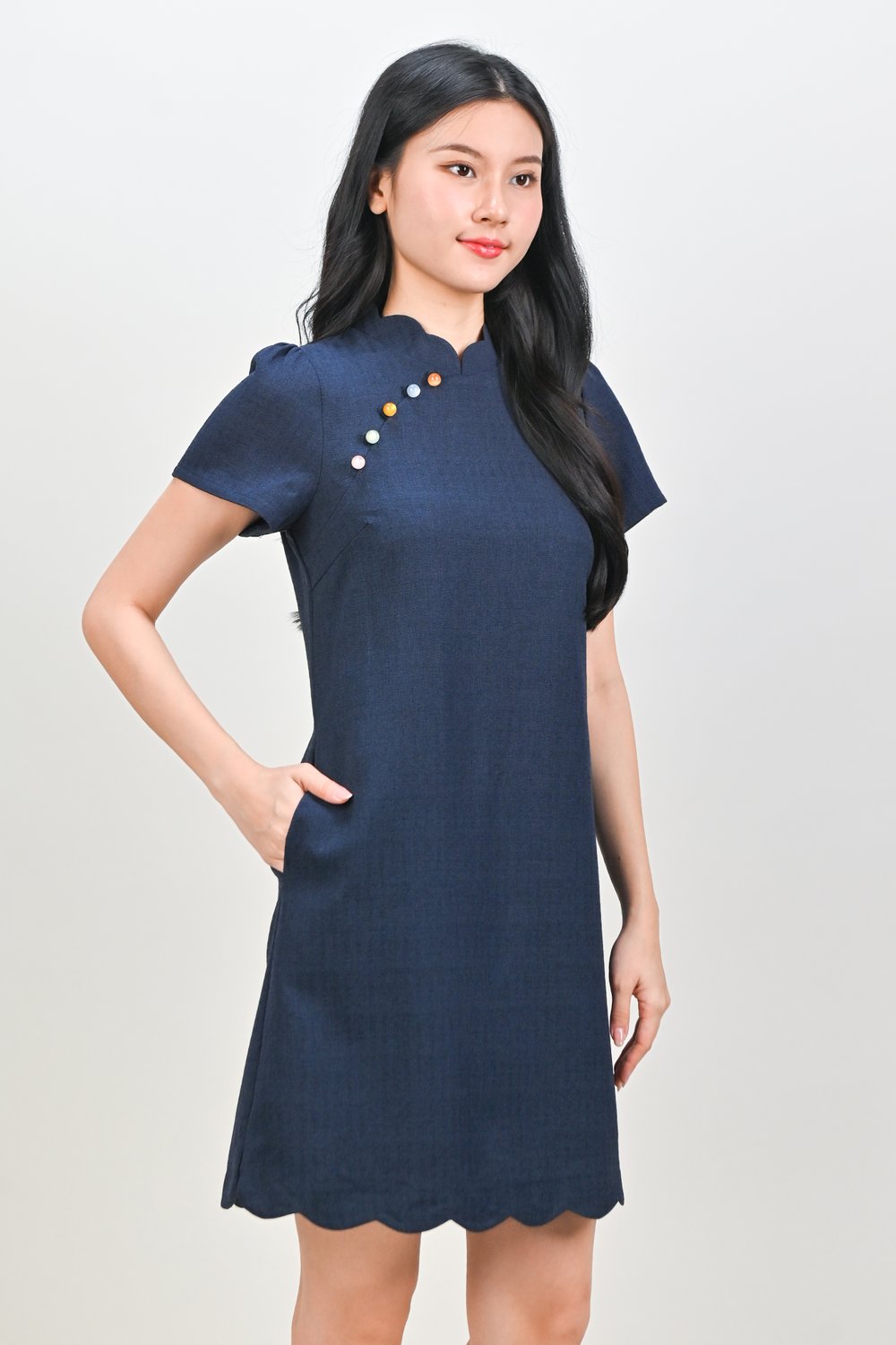 YANLI SLEEVED SCALLOP CHEONGSAM DRESS IN NAVY