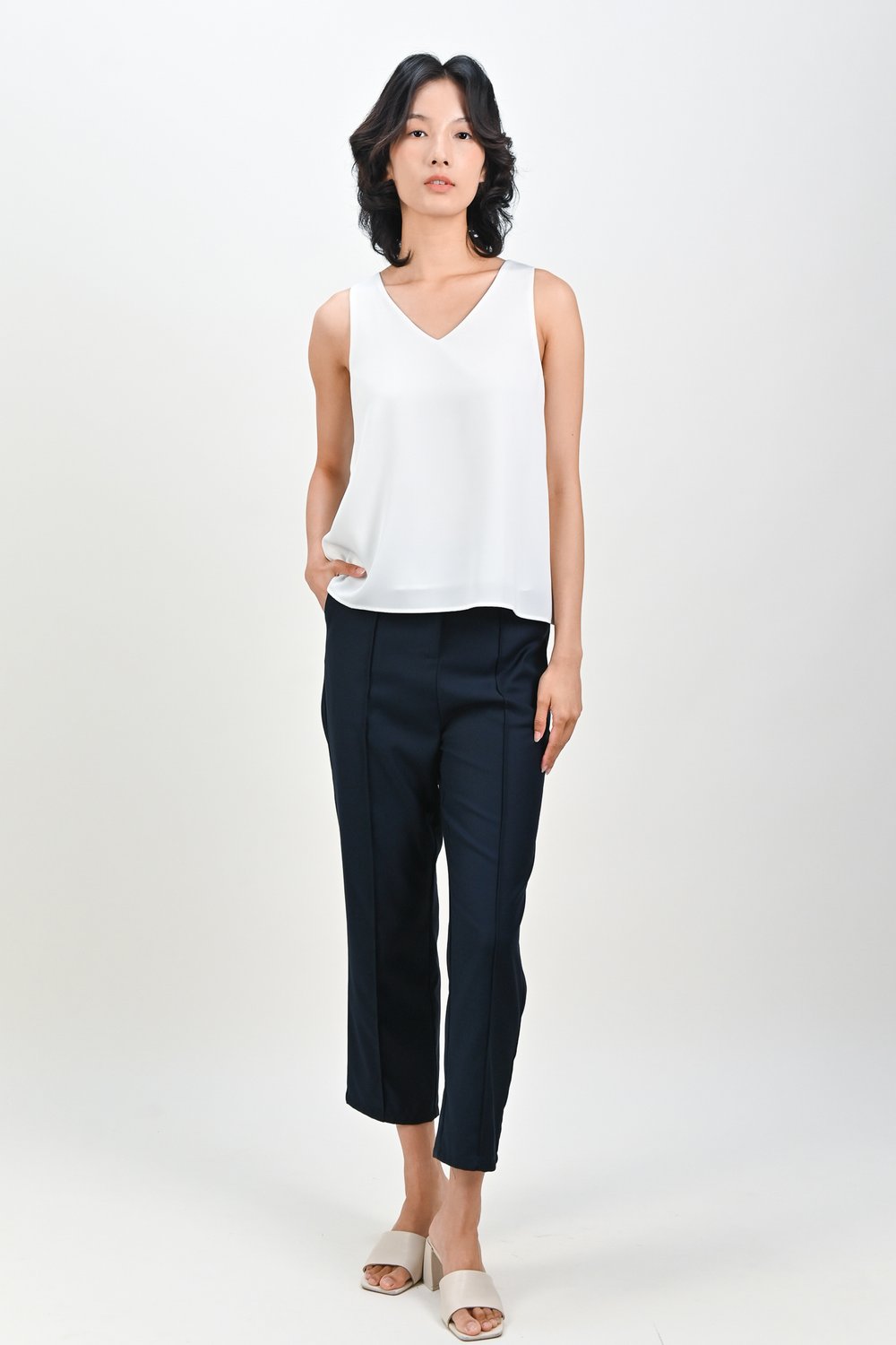 HAZEL TWO-WAY TOP IN WHITE