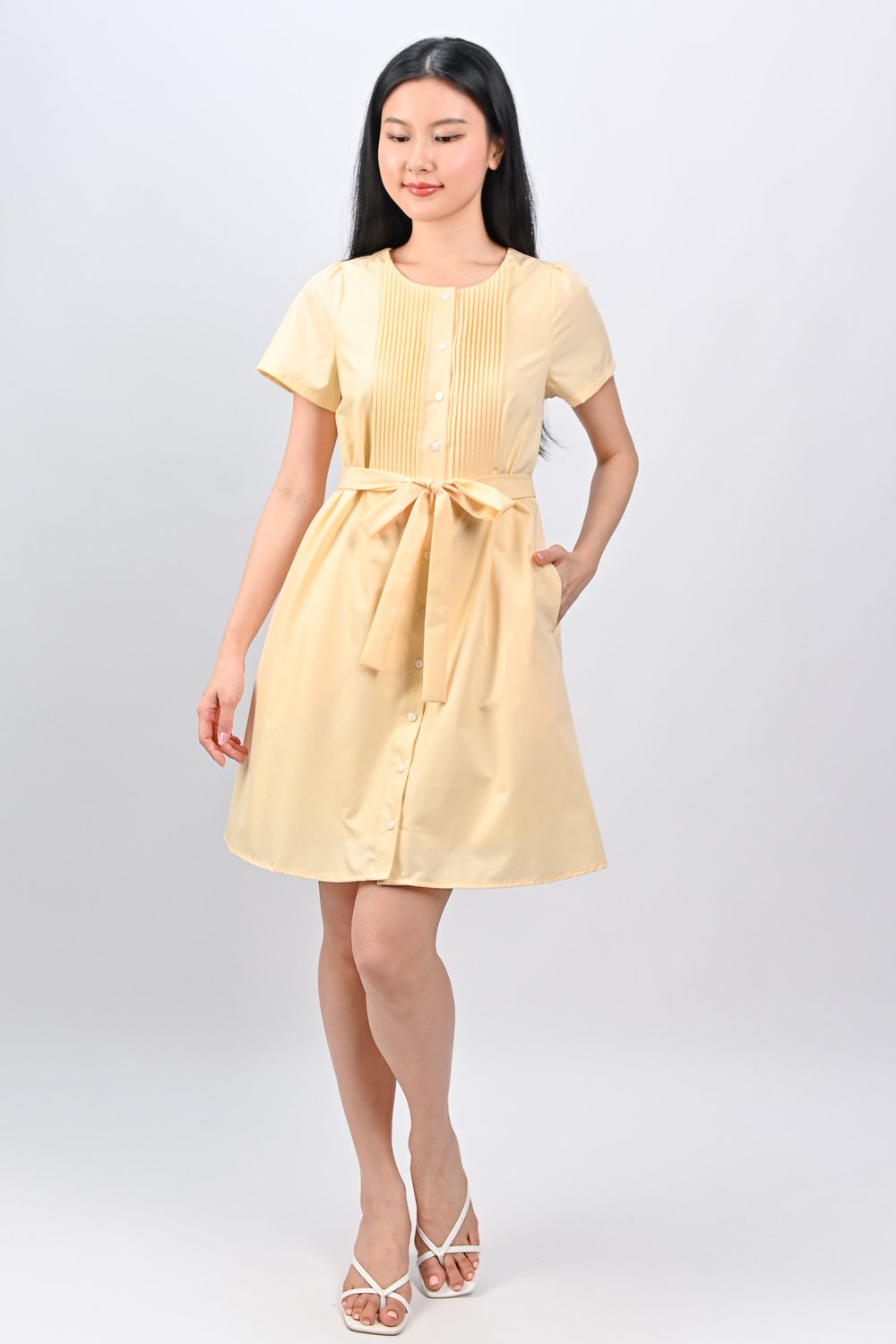 OPHYRA PINTUCK BABYDOLL DRESS IN YELLOW