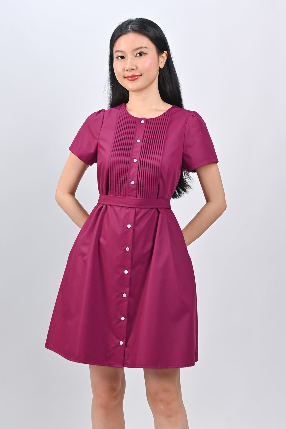 OPHYRA PINTUCK BABYDOLL DRESS IN MAROON