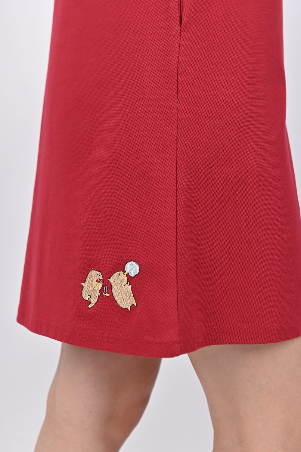 CUTE CAPYBARA EMB. RED POLO DRESS