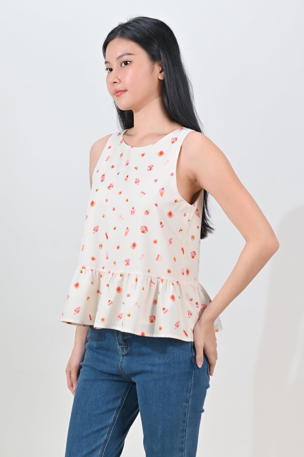 STRAWBERRY DREAM SLEEVELESS PEPLUM TOP