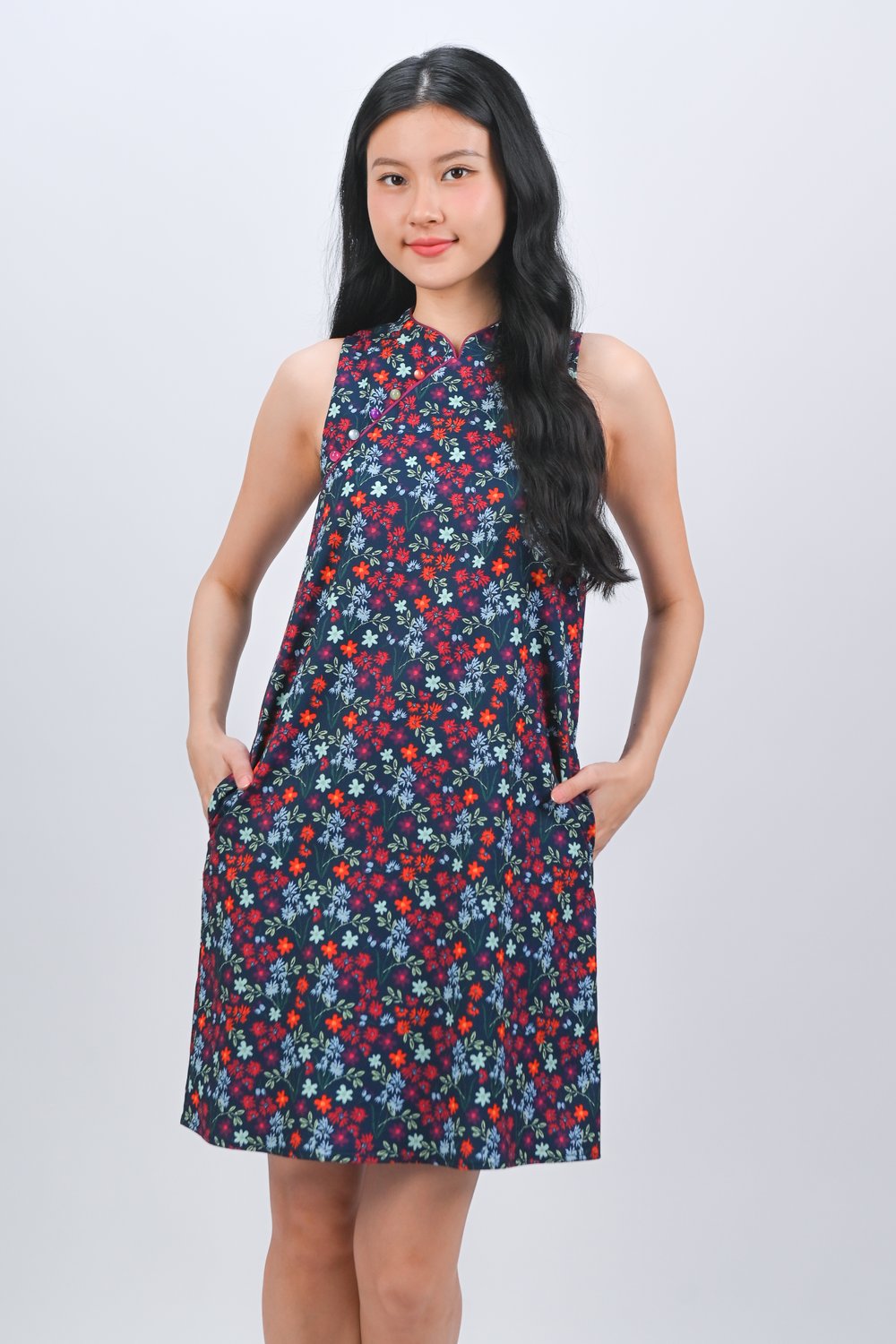 ELYSIAN BLOOMS SLEEVELESS CHEONGSAM DRESS