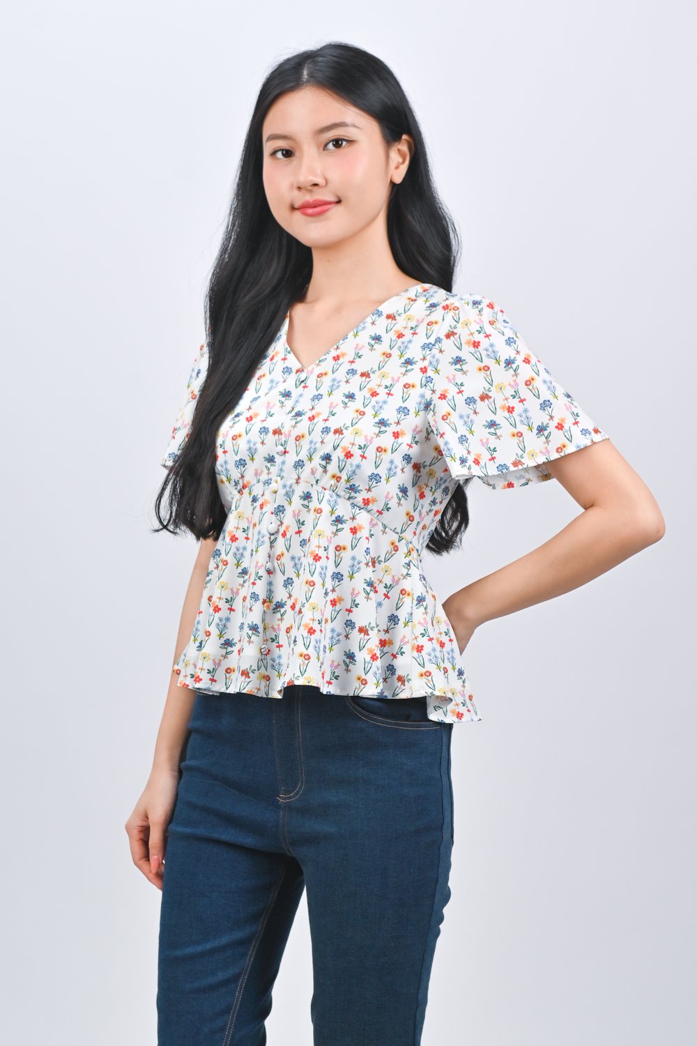 FOREVER BLOOMS SLEEVED PEPLUM TOP