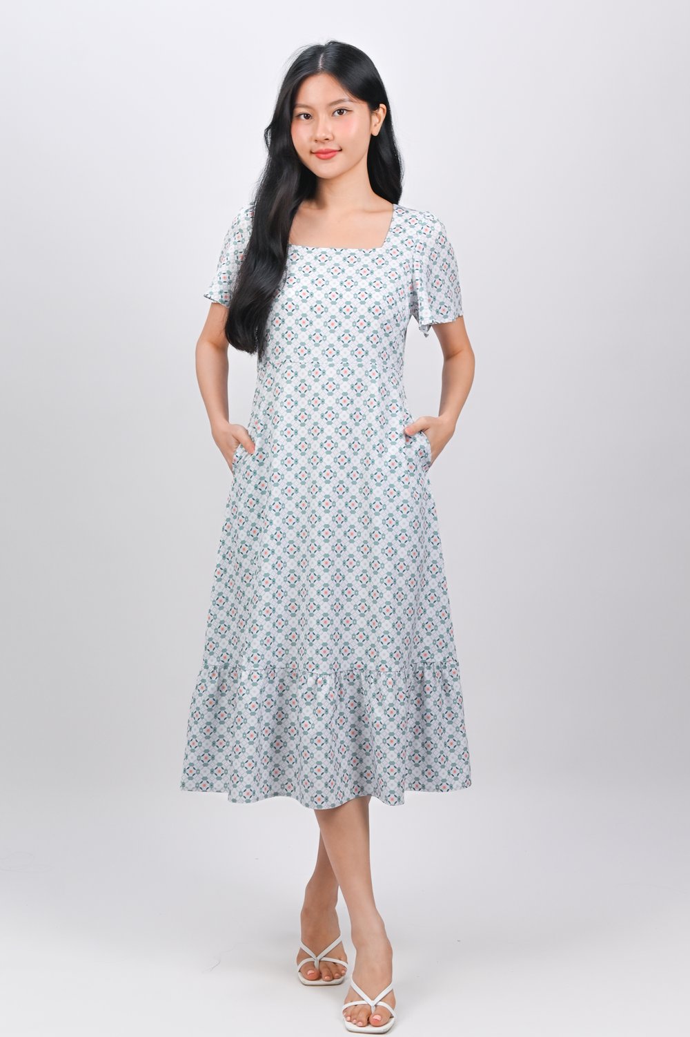 WHITE JADE SQUARE-NECK SLEEVED MIDI DRESS