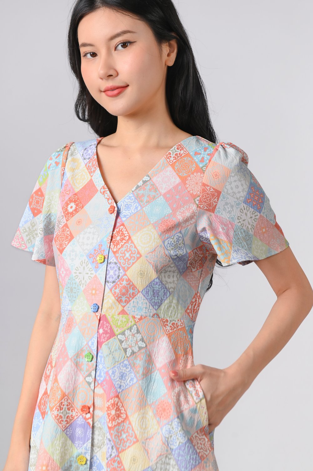 DIAMOND VINTAGE TILES SLEEVED SHORT BUTTON DRESS