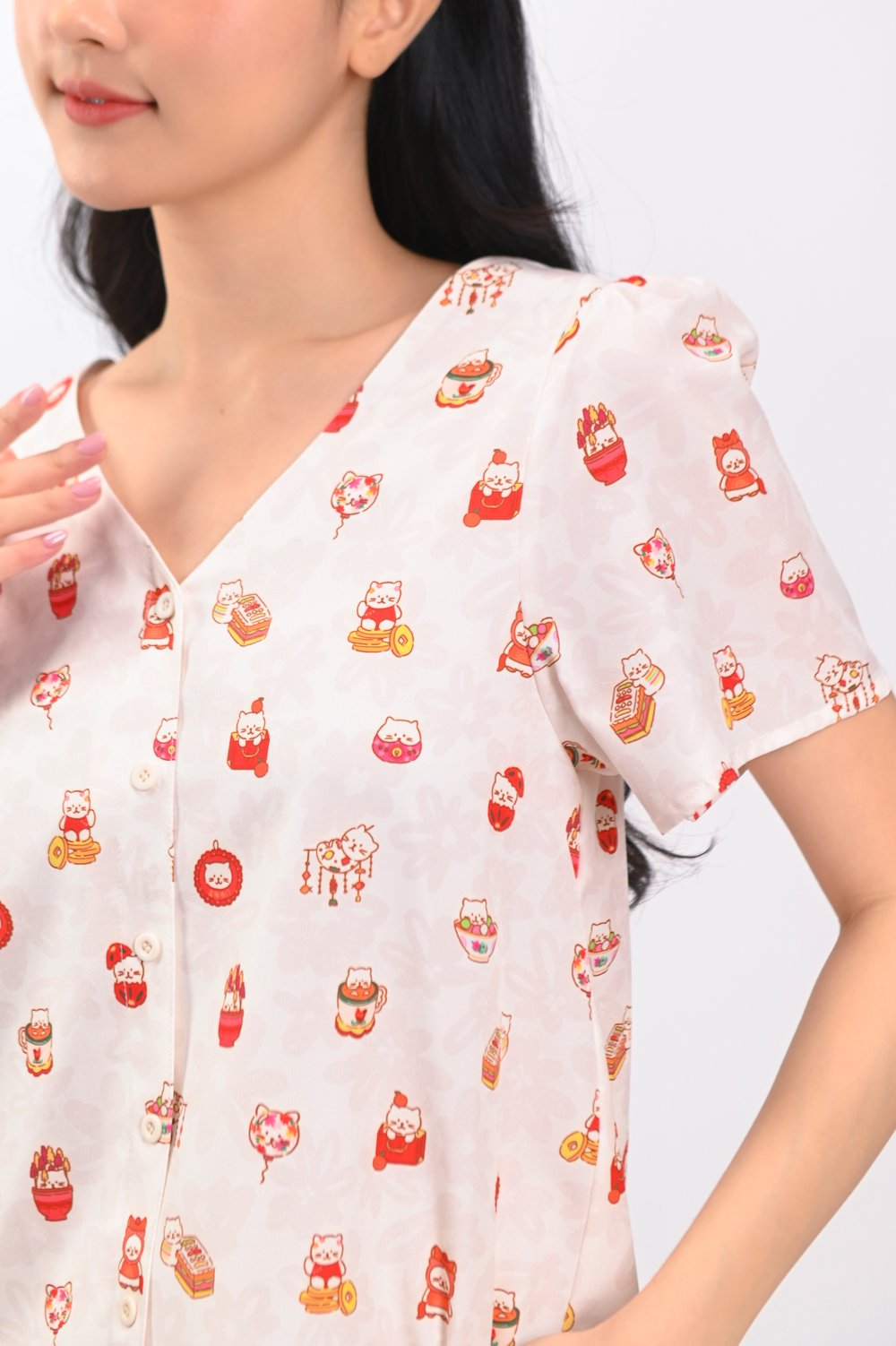 PAWSPERITY CAT SLEEVED BUTTON TOP