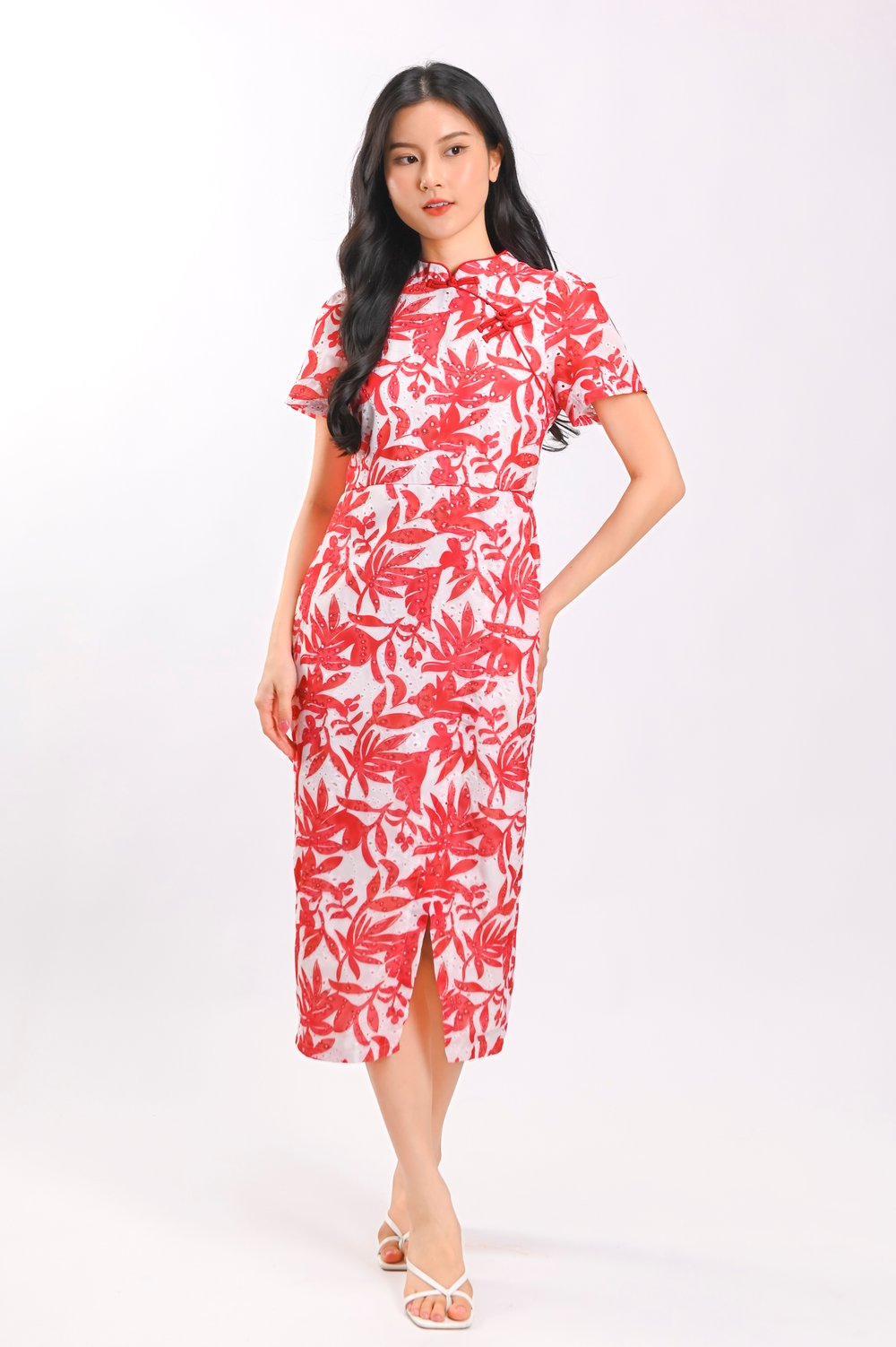 XINLIN RED FOLIAGE EYELET SLEEVED CHEONGSAM DRESS