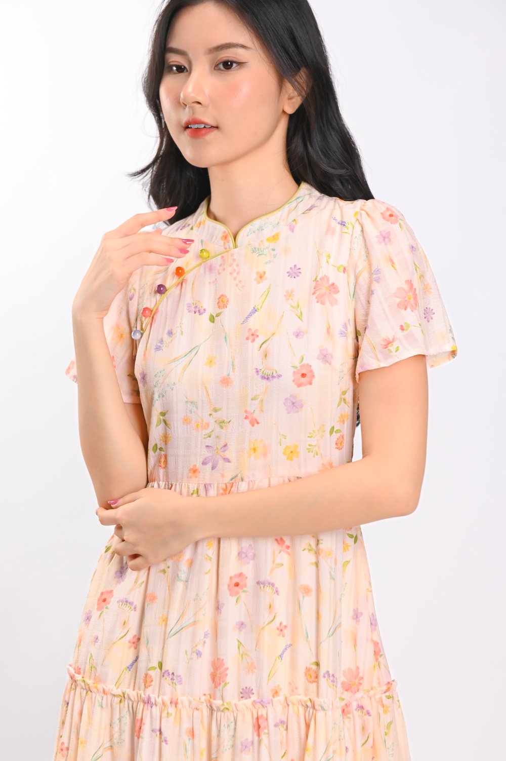 SHIYUN CREAM FLORAL TIERED CHEONGSAM DRESS