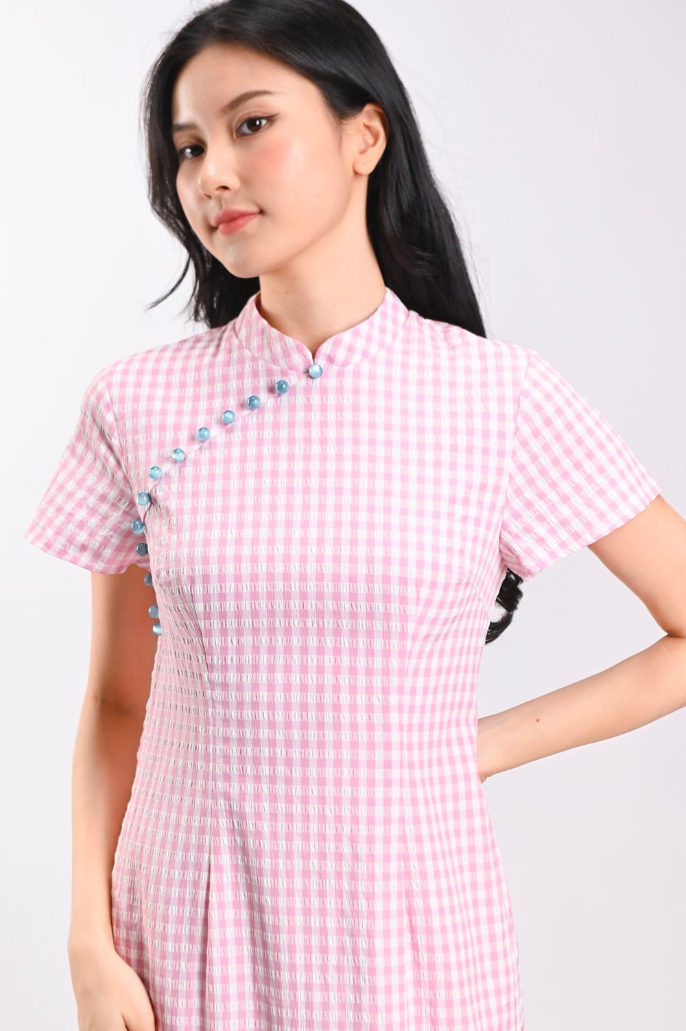 QI’EN SLEEVED GINGHAM CHEONGSAM DRESS IN PINK