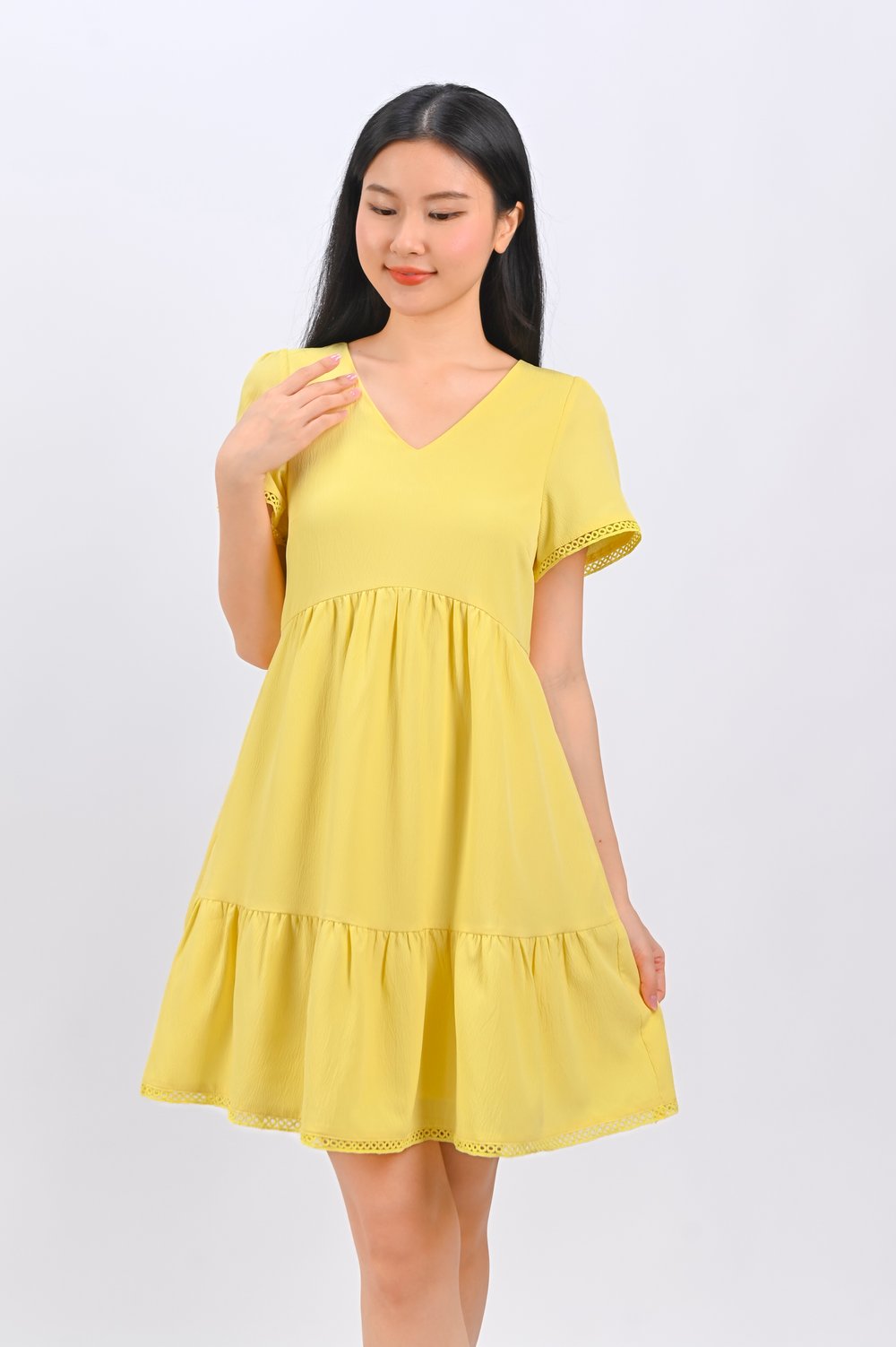 LIVIA LACE-TRIM SLEEVED DRESS IN YELLOW