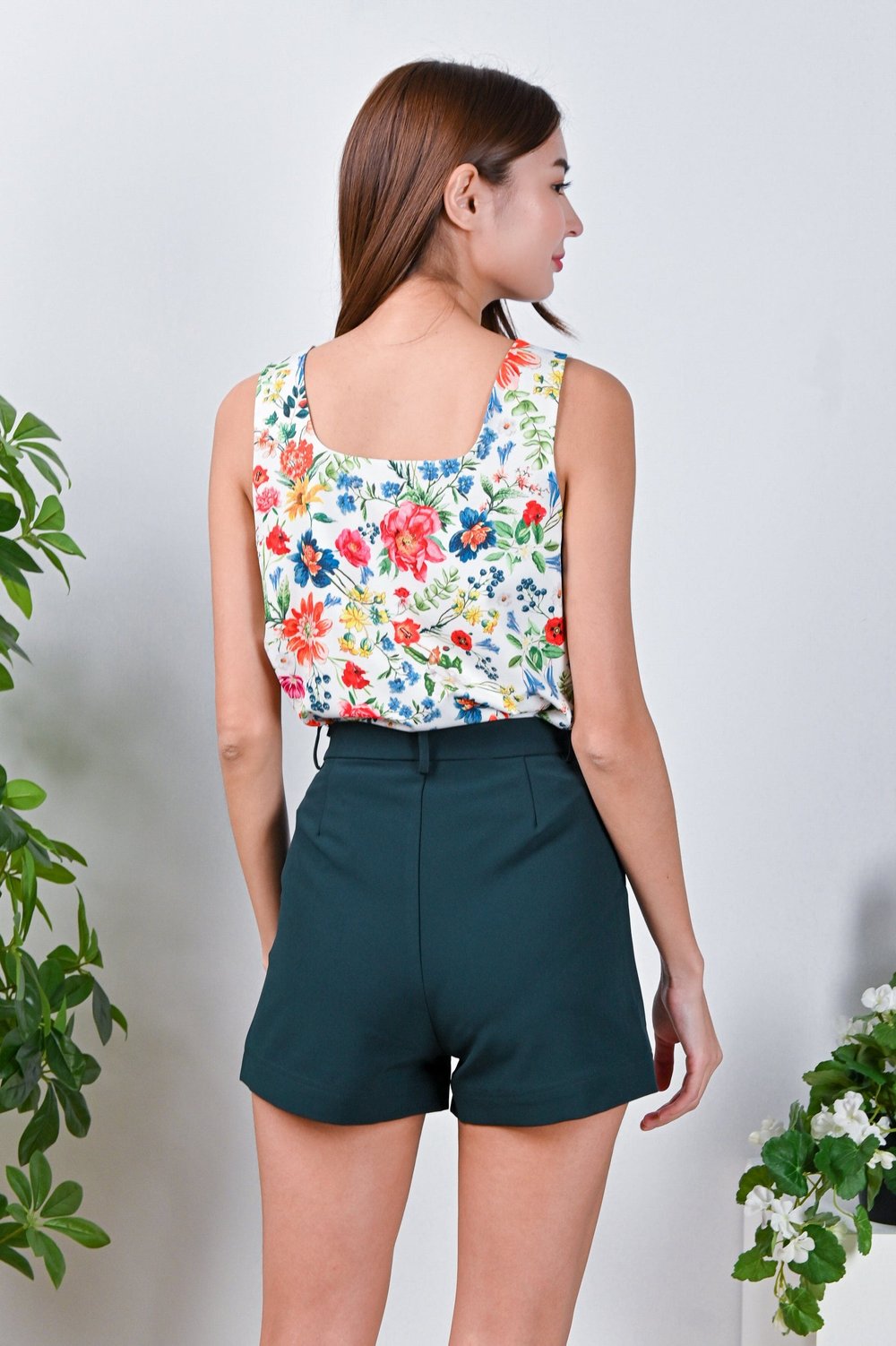 TAMMY SHORTS IN FOREST