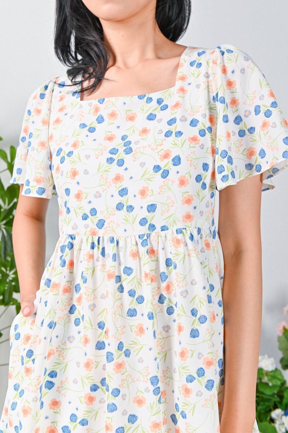EVENA WHITE FLORAL DRESS-ROMPER EVENA WHITE FLORAL DRESS-ROMPER