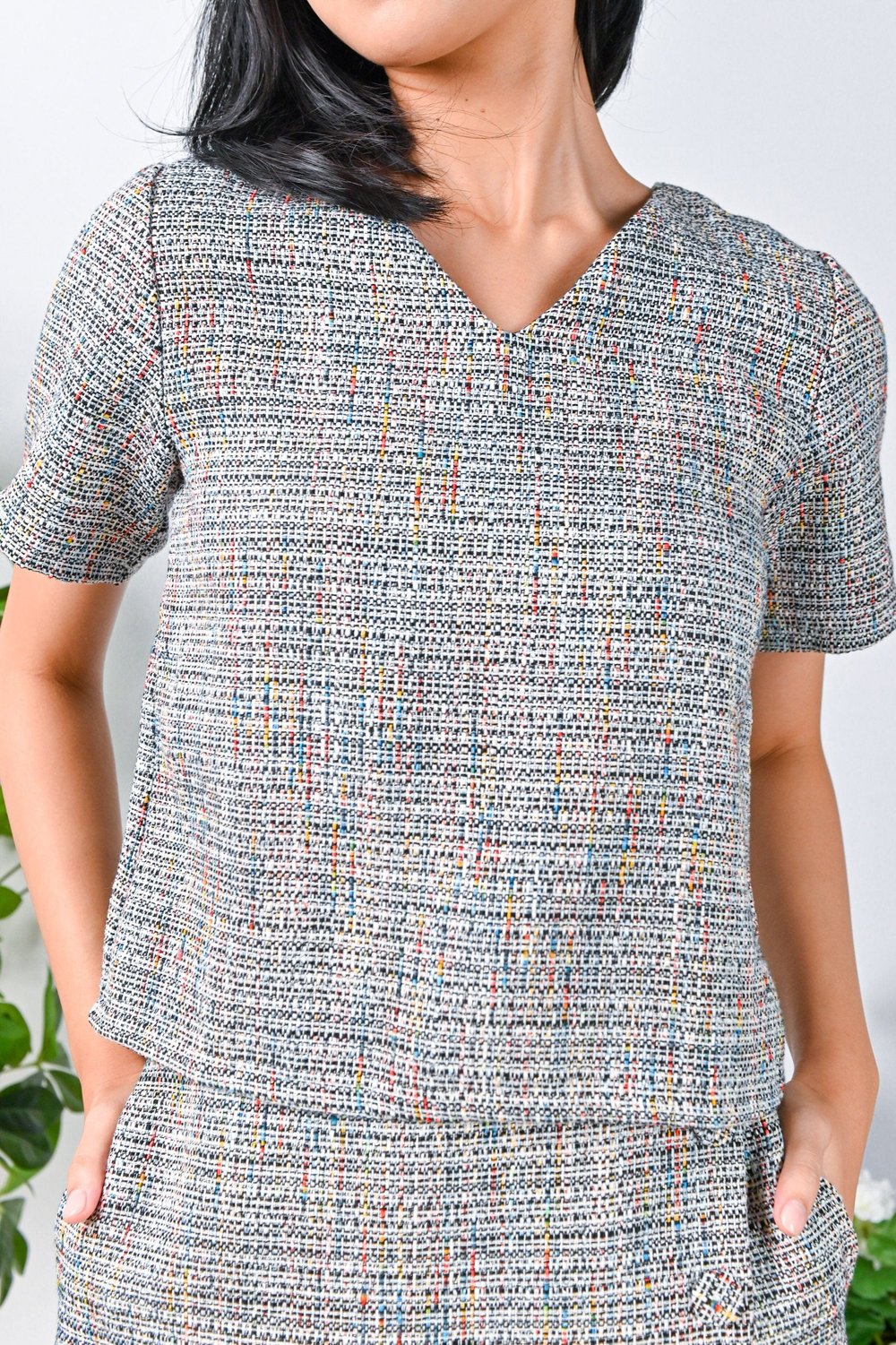 ANJA TWEED TOP IN BLACK