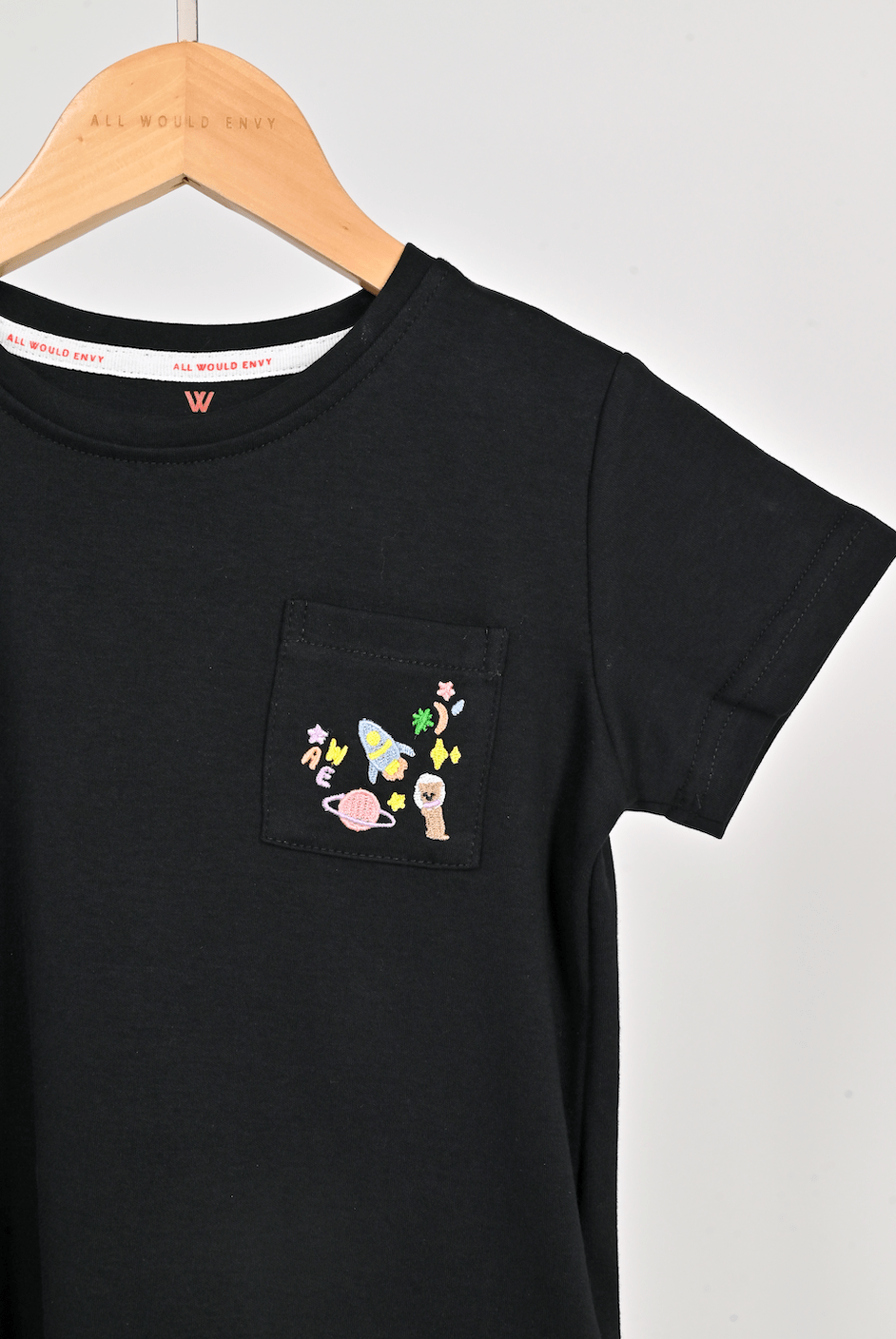 UNIVERSE EMBROIDERY POCKET KIDS TEE IN NAVY | All Would Envy