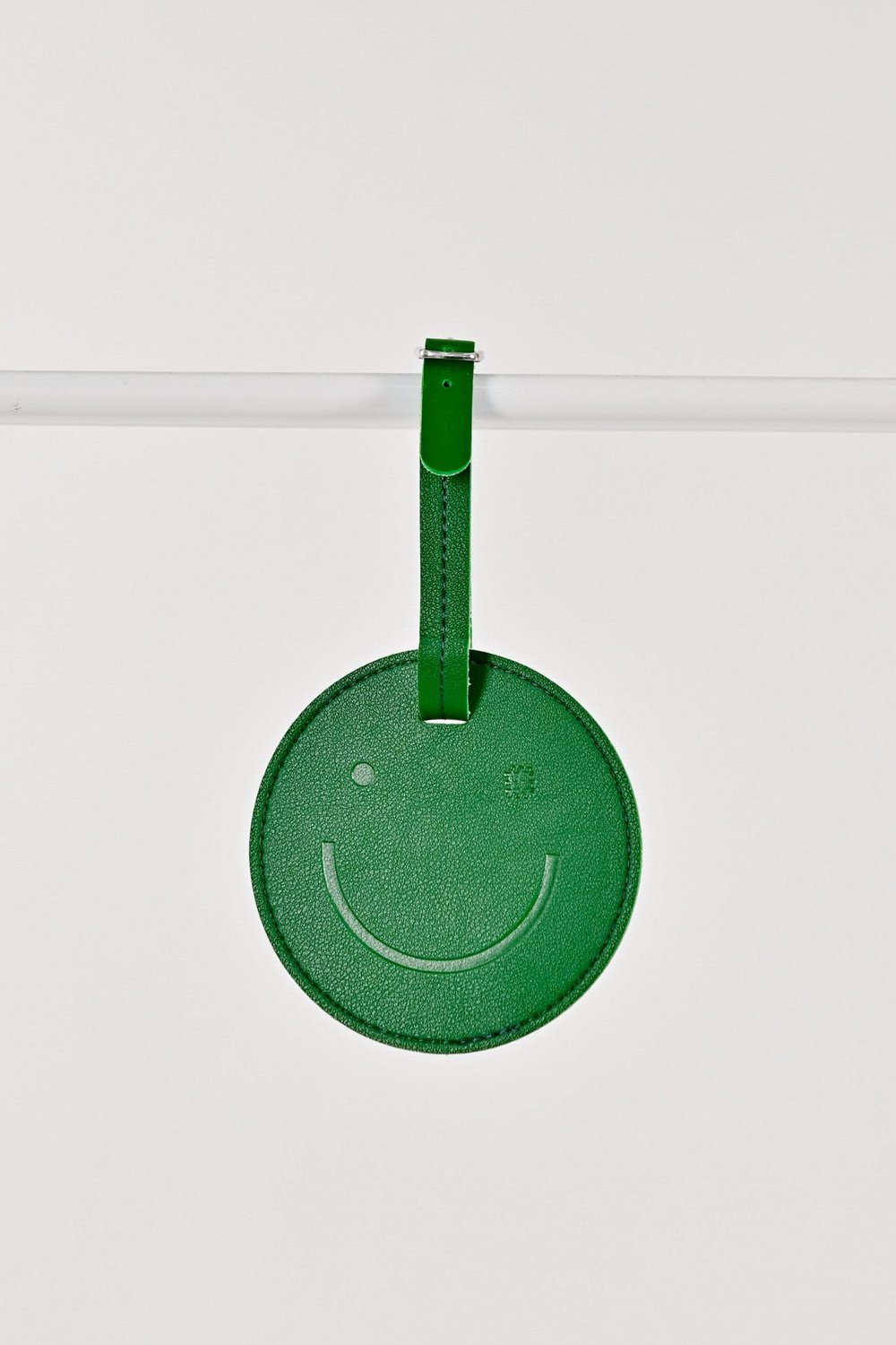 AWE SMILES LUGGAGE TAG IN FOREST GREEN