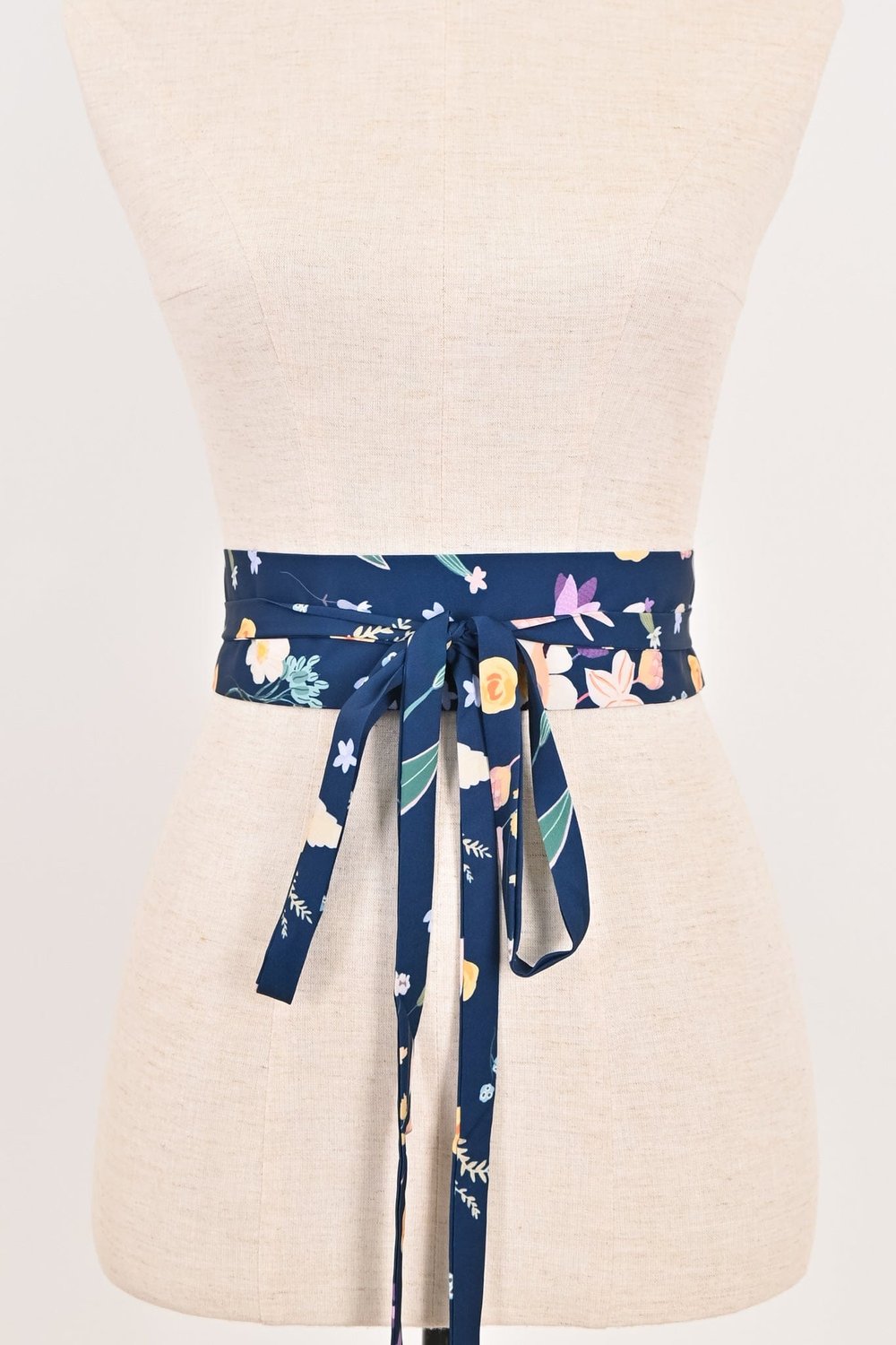 NAVY ROMANTIC FLORAL OBI SASH NAVY ROMANTIC FLORAL OBI SASH