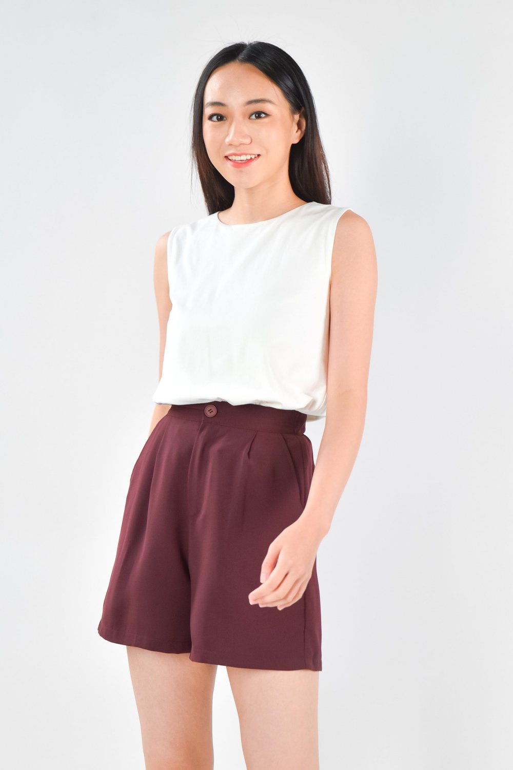 ELIZA ELASTIC-BACK BERMS IN BURGUNDY